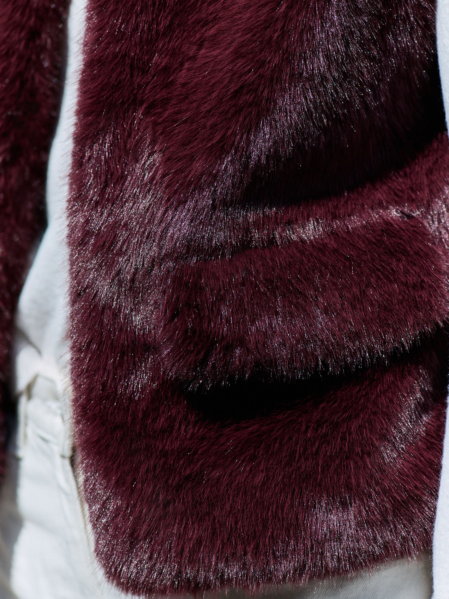 Faux Fur Gilet Cover-Up - Burgundy Red - Regular - Location Worn