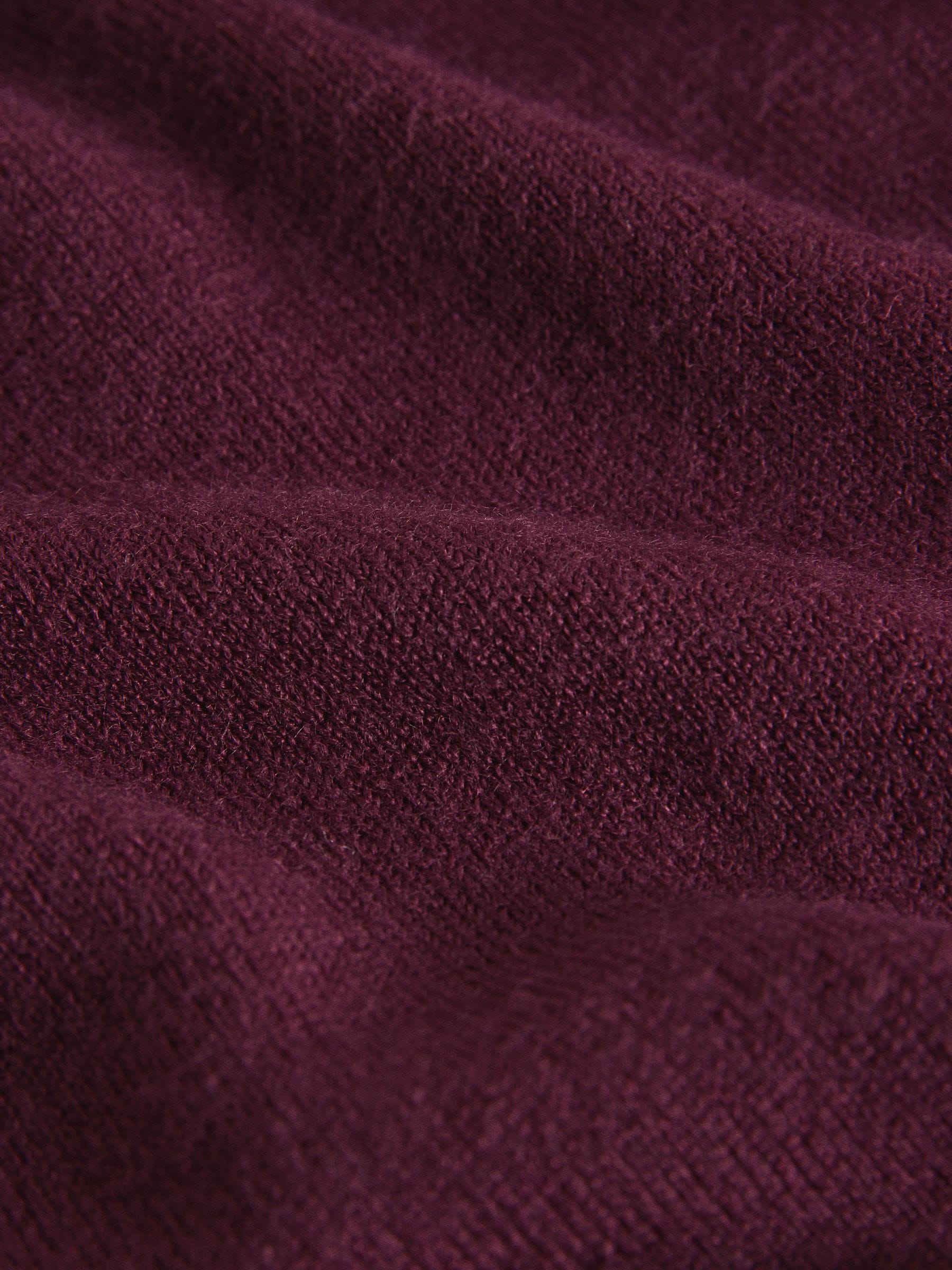 The Set Hoodies And Joggers Set - Burgundy Red - Regular - SIP Still Life