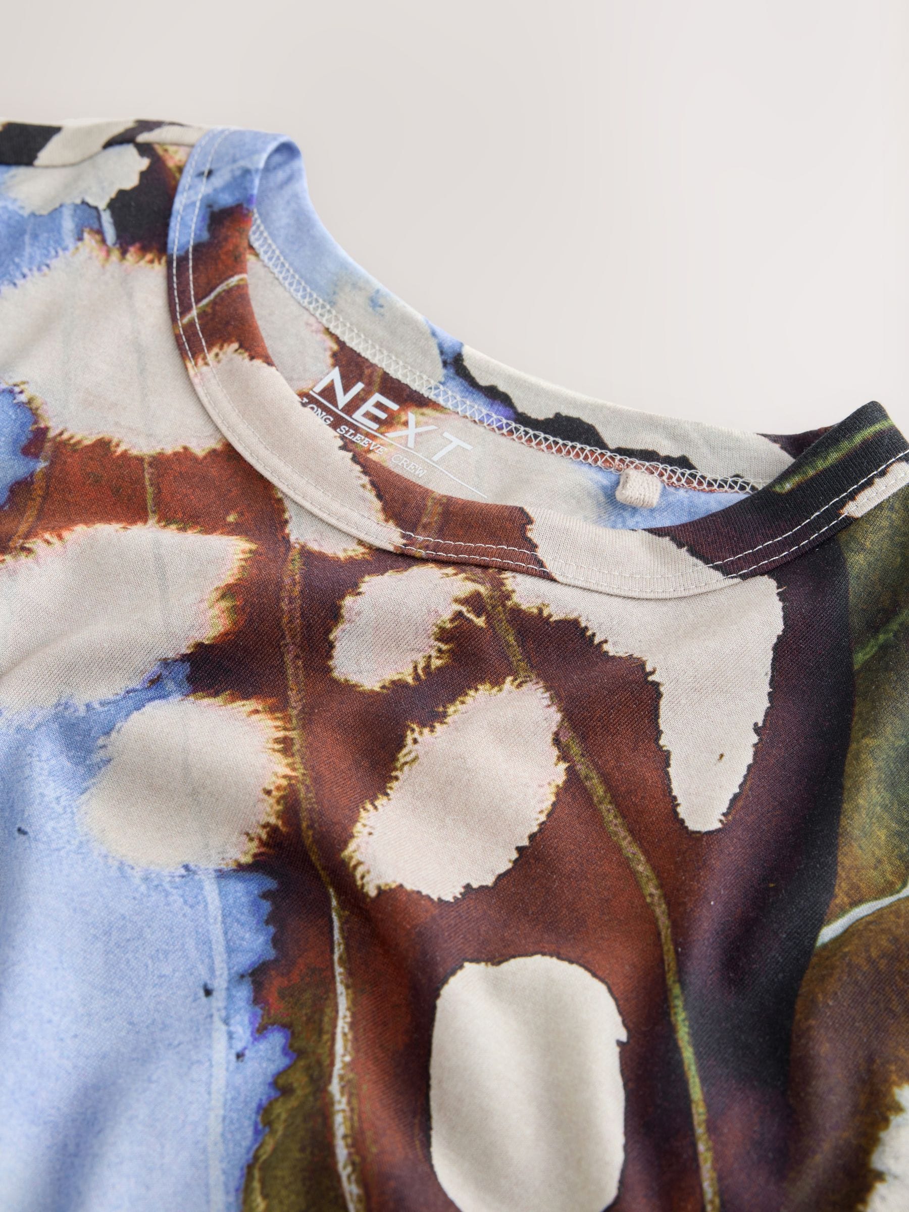 Long Sleeve Crew Neck T-Shirt - Butterfly Print - Regular - SIP Still Life