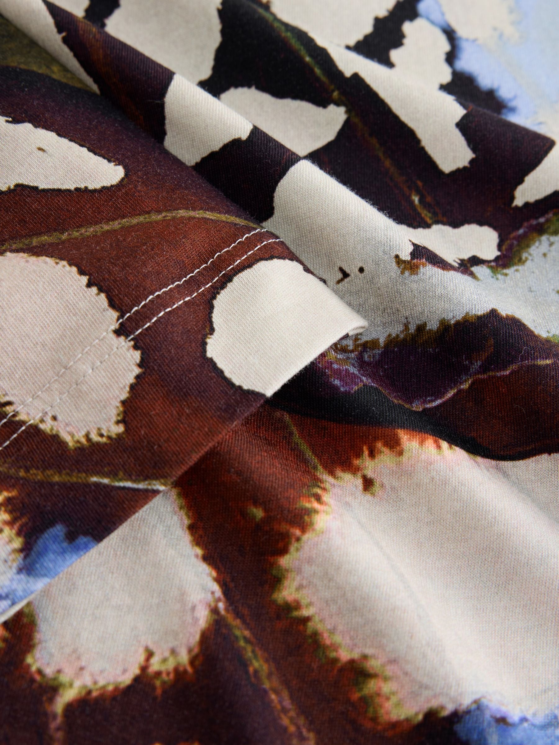 Long Sleeve Crew Neck T-Shirt - Butterfly Print - Regular - SIP Still Life