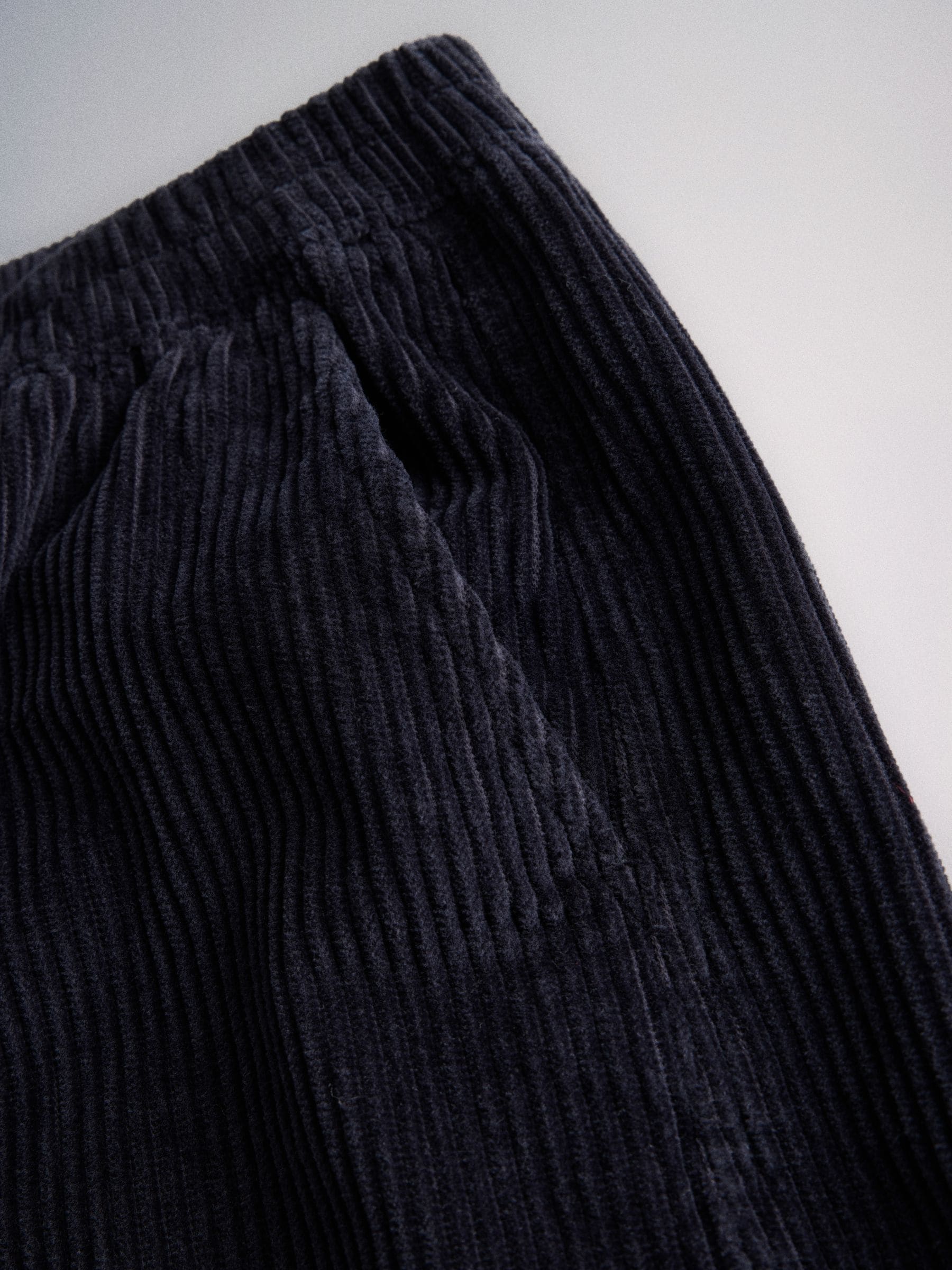The Set 2 Pack Corduroy Barrel Trousers - Navy/Cream - Regular - SIP Still Life