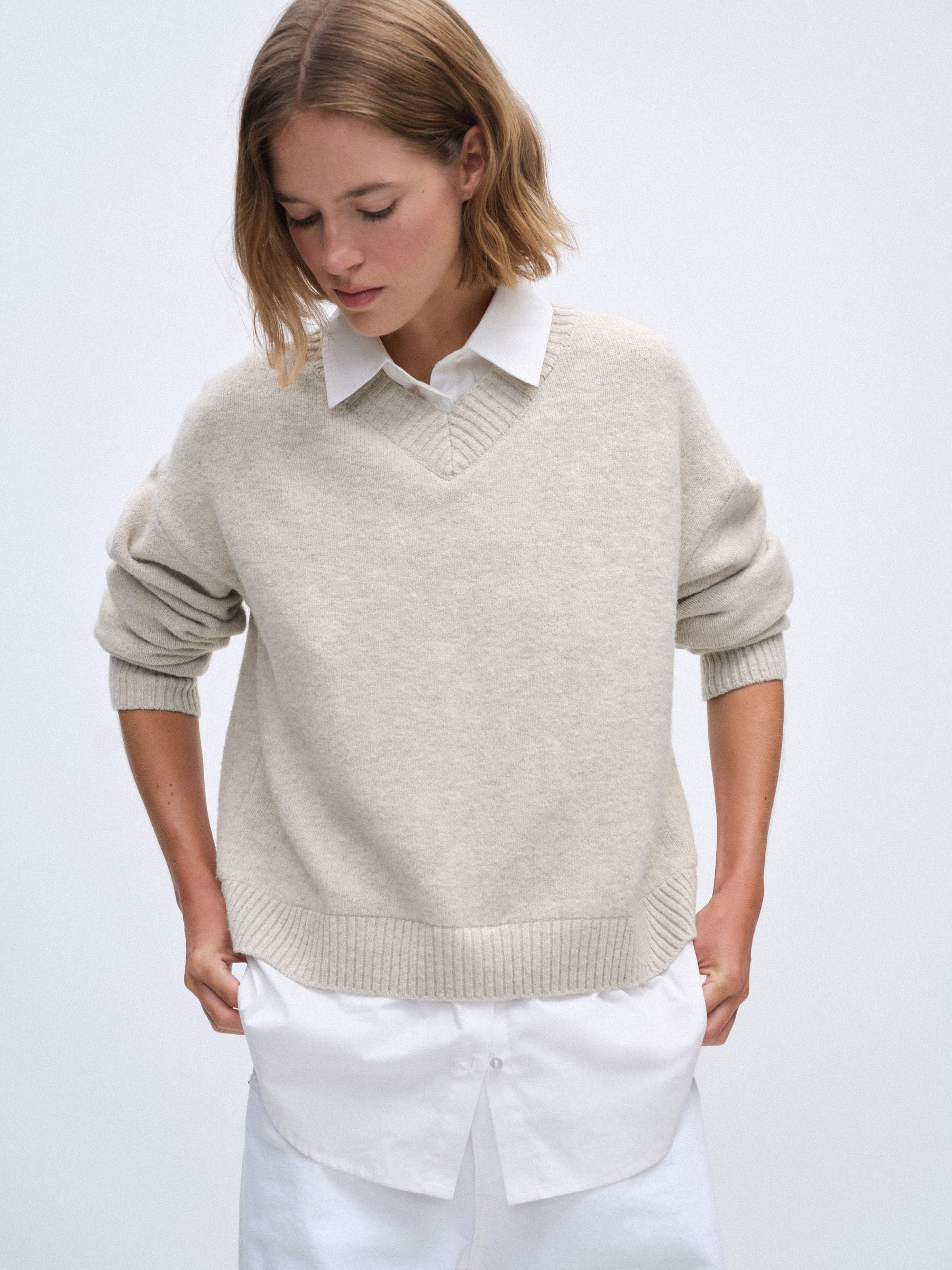 The Set 2 Pack Layered V-Neck Jumpers - Brown Marl Oatmeal Marl - Regular - SIP Worn