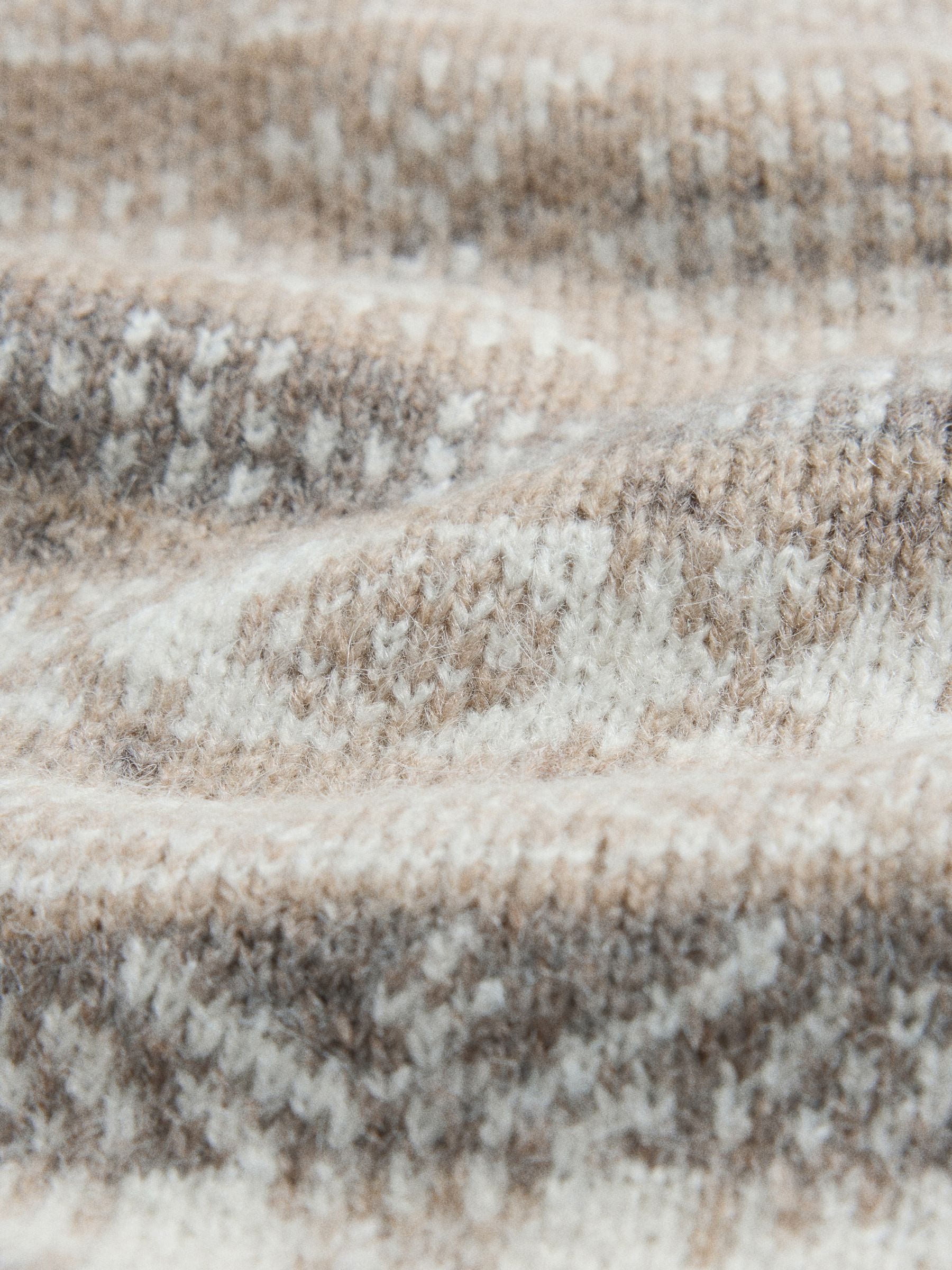 The Set Fairisle Jacquard Jumper - Cream/Grey - Regular - SIP Still Life