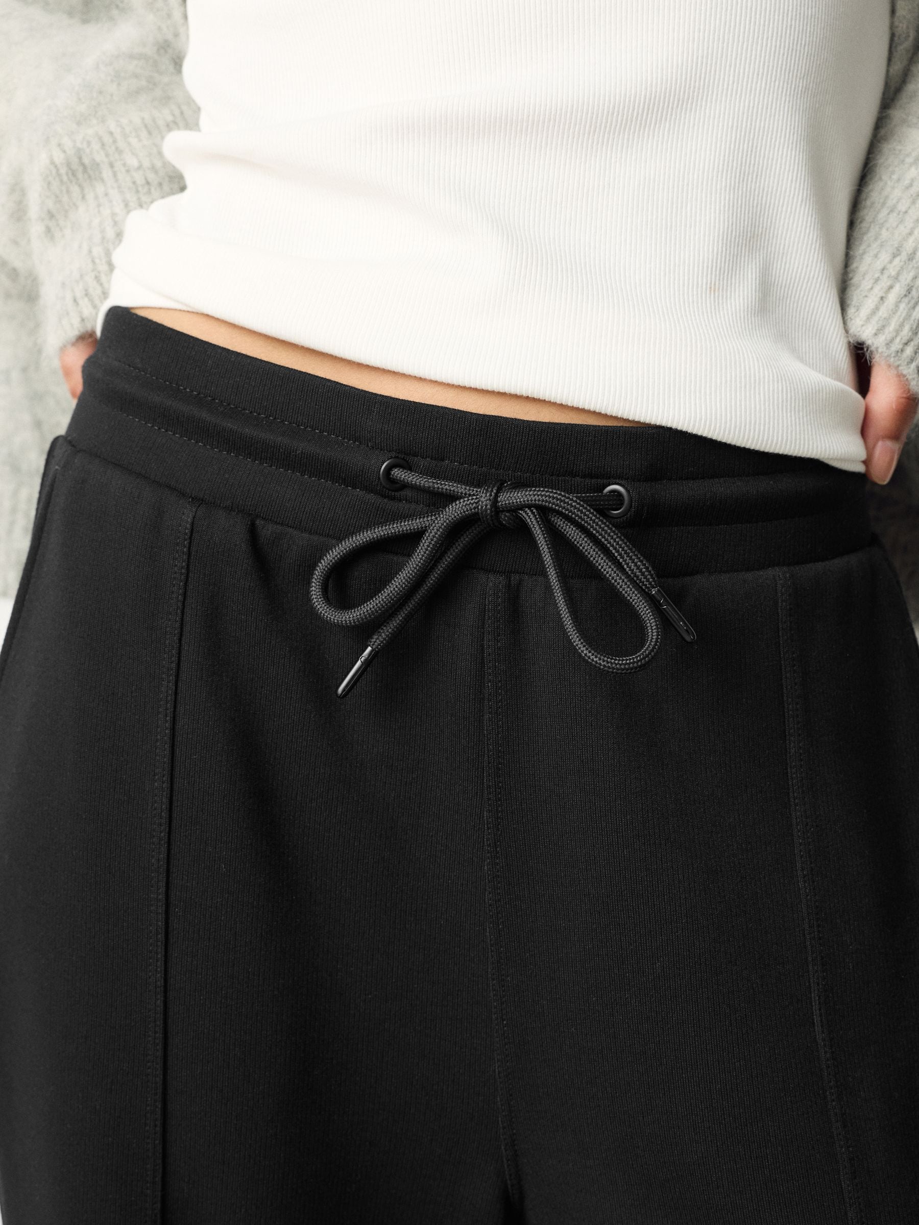 Wide Leg Joggers - Black - Reg/Long - SIP Worn