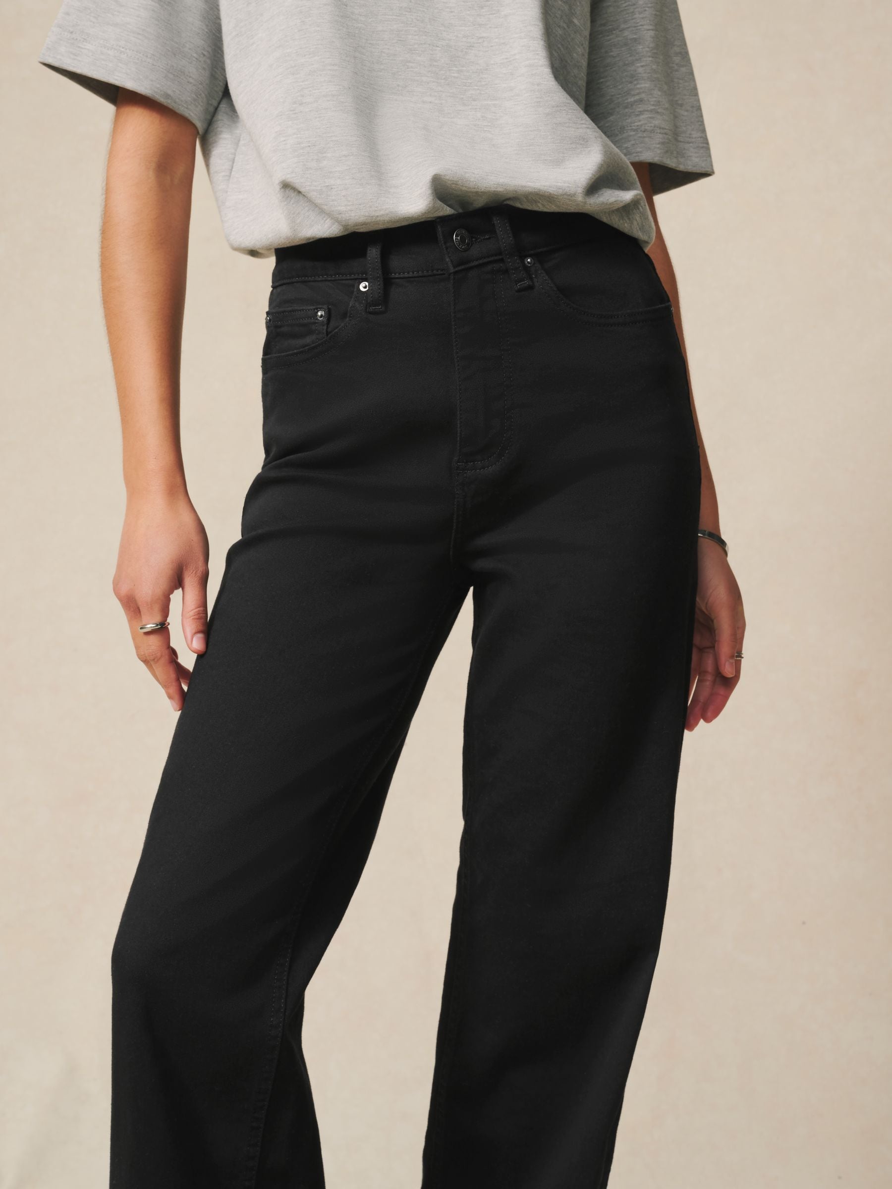 High Rise Stretch Wide Leg Jeans - Black - Regular - SIP Worn
