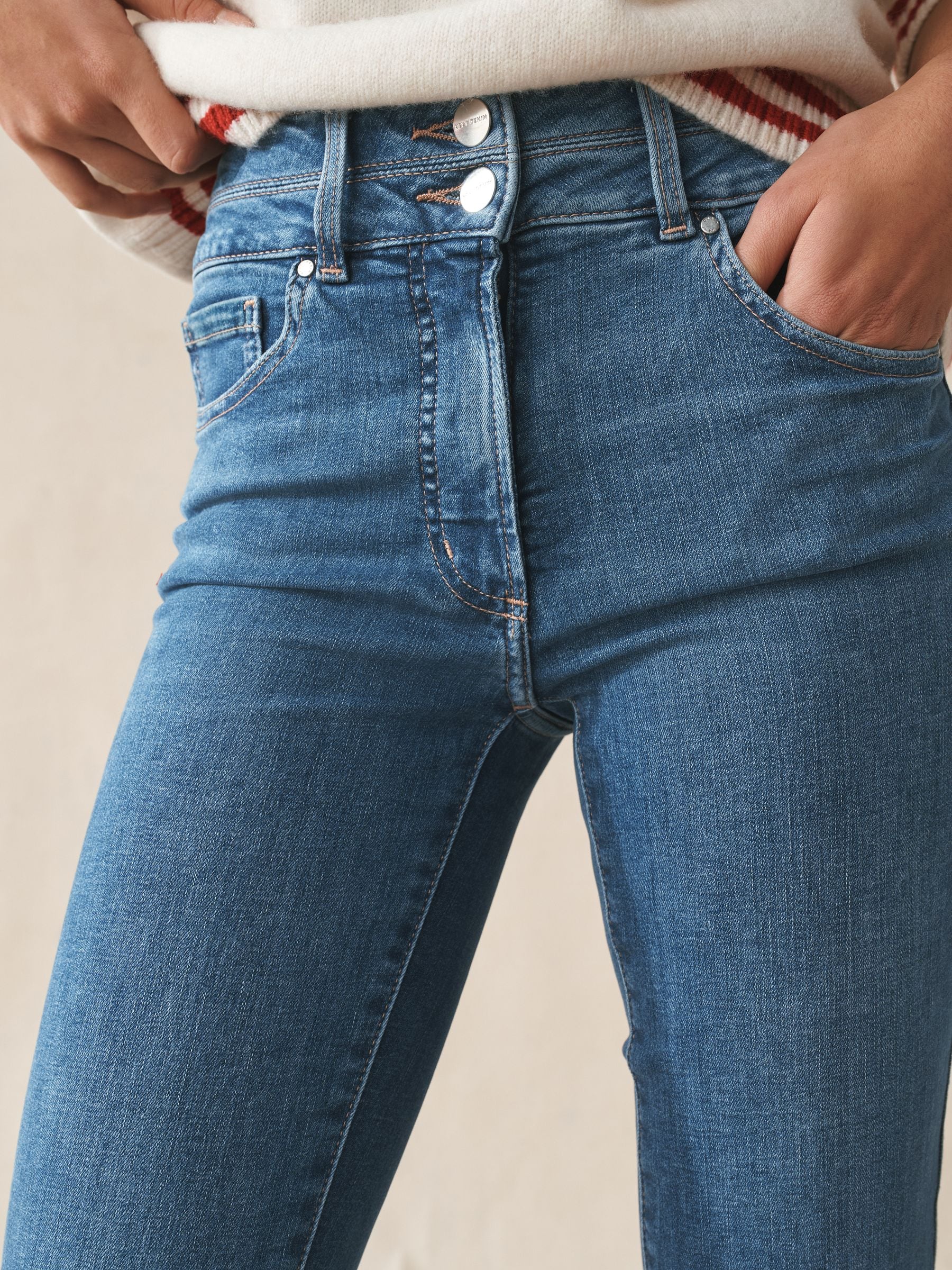 Lift Slim and Shape Bootcut Jeans - Blue - Regular - SIP Worn
