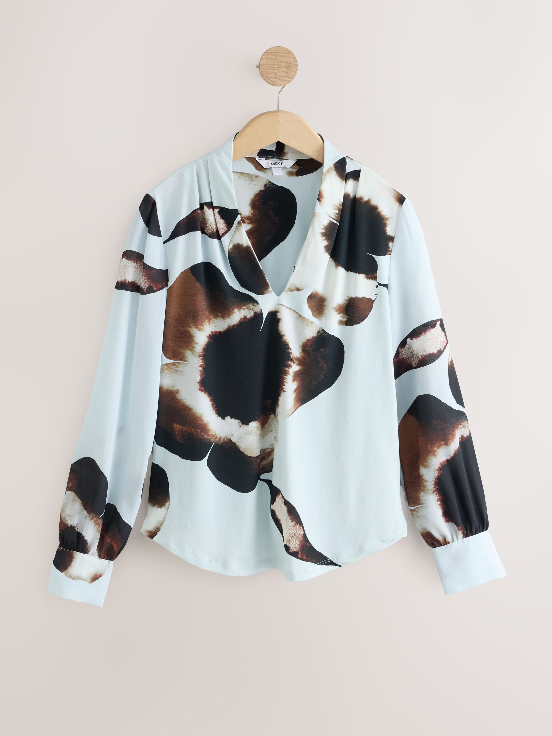 Long Sleeve V-Neck Cuff Top - Blue Floral Print - Regular - SIP Still Life