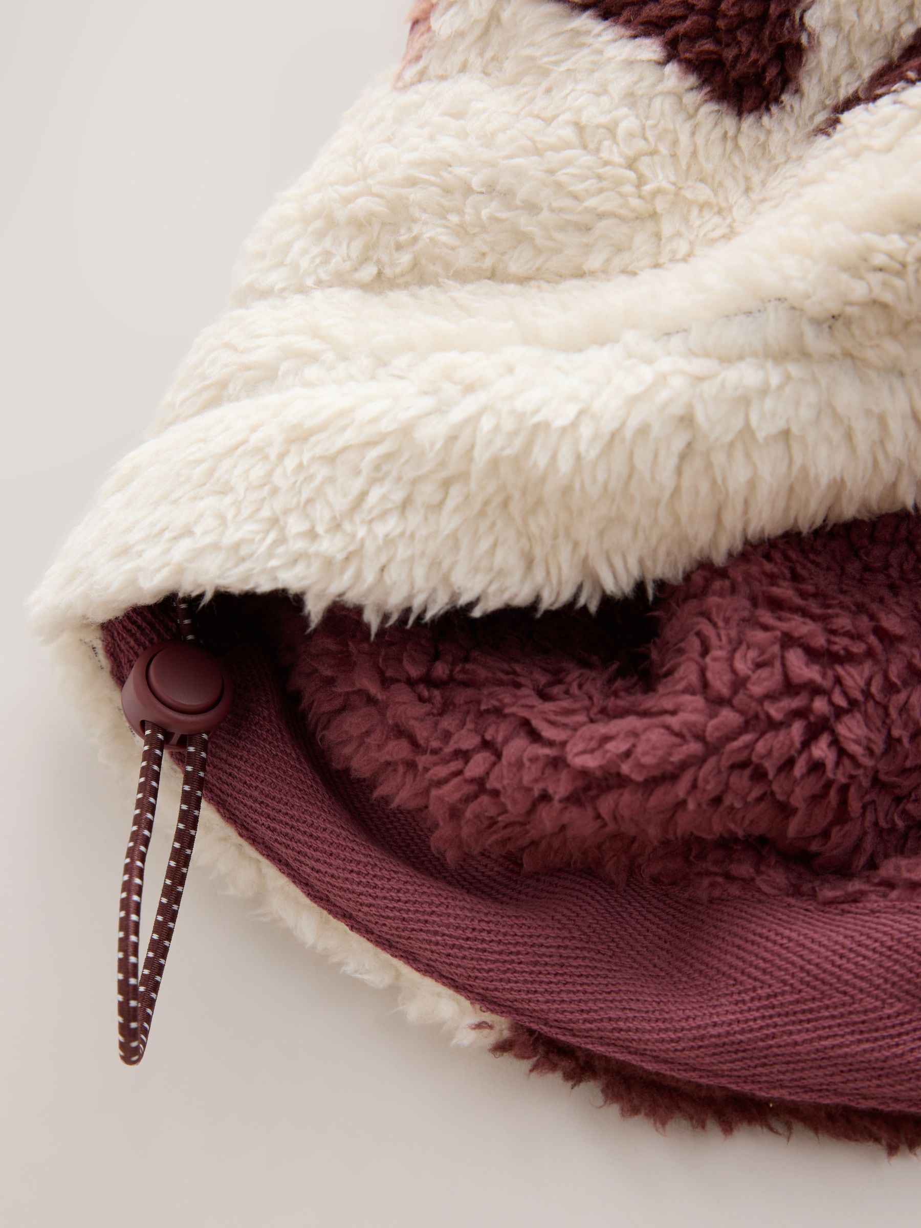 Half Zip Borg Fleece - Cream Geometric - Regular - SIP Still Life