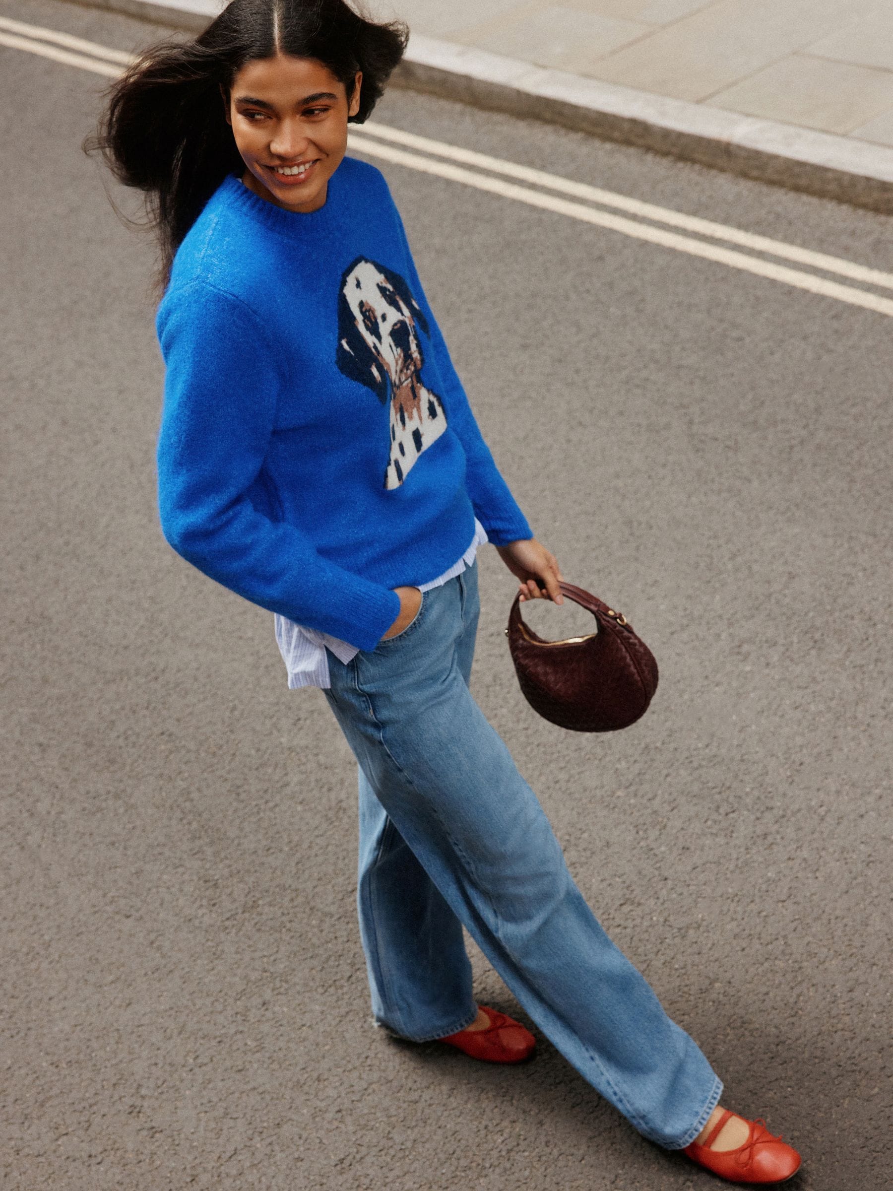 Long Sleeve Crew Neck Knitted Jumper With Wool - Cobalt Blue Dog Graphic - Regular - Location Worn