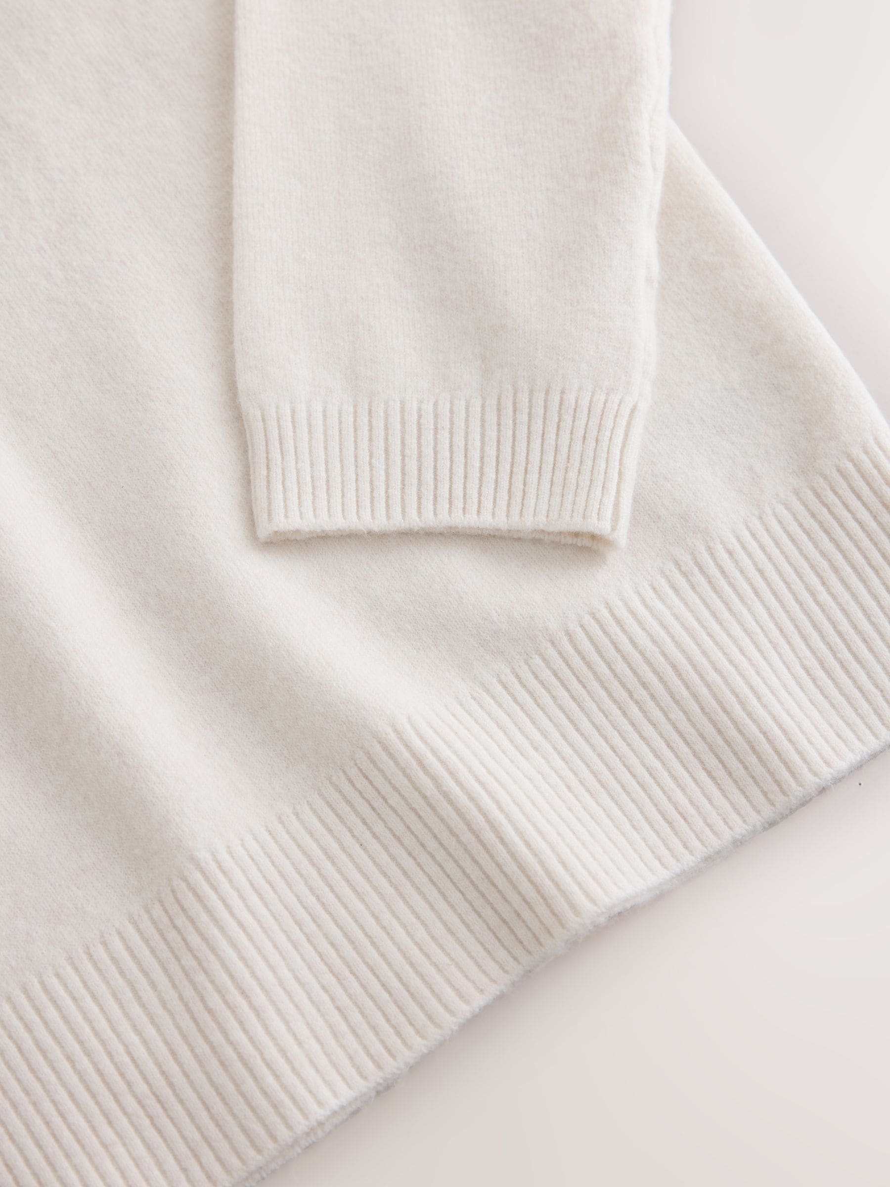 Supersoft V-Neck Long Sleeve Jumper - Ecru - Regular - SIP Still Life