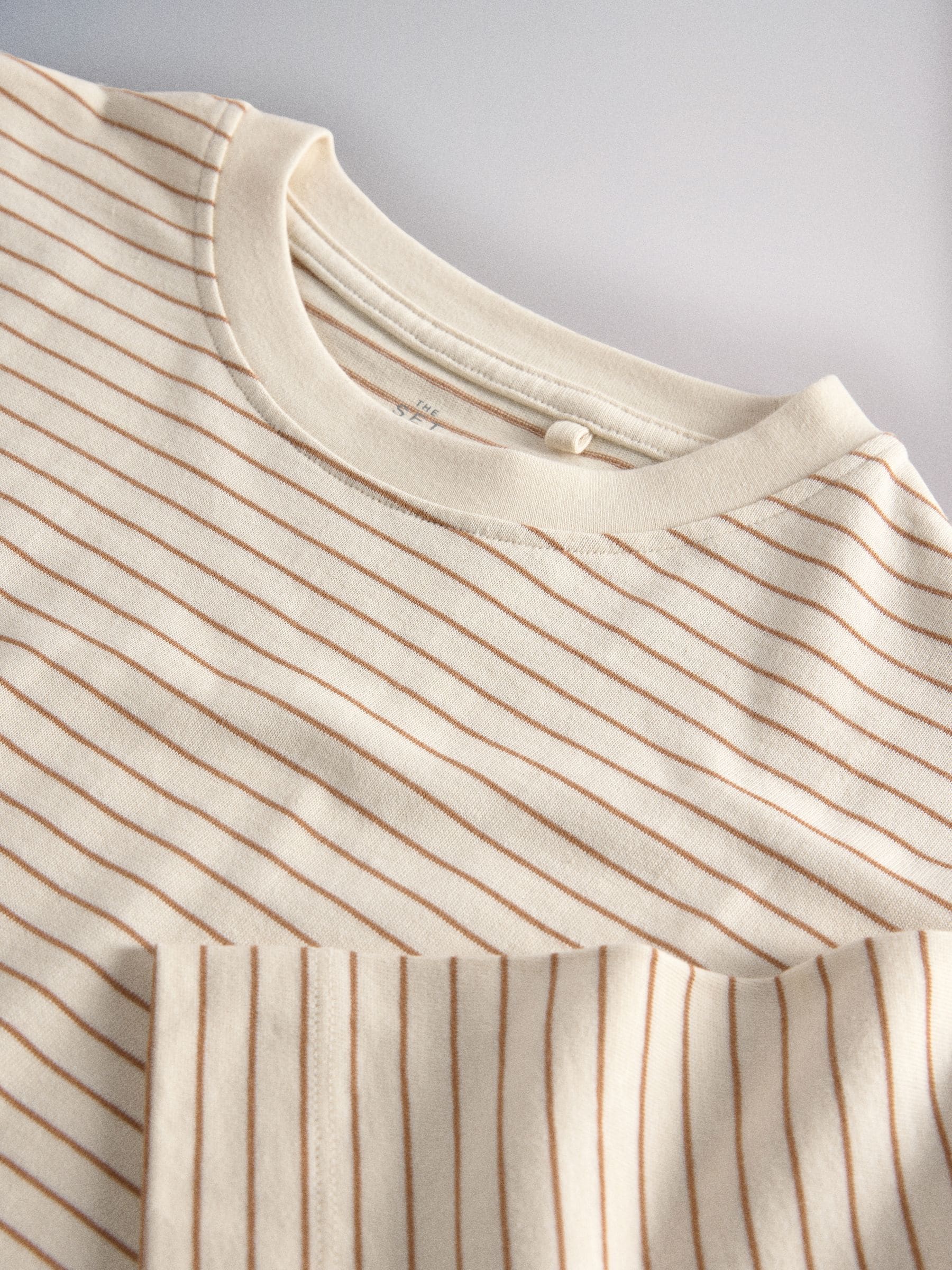 The Set 5 Pack Heavyweight Relaxed Short Sleeve T-Shirts - Navy/Brown/Stripe/White - Regular - SIP Still Life