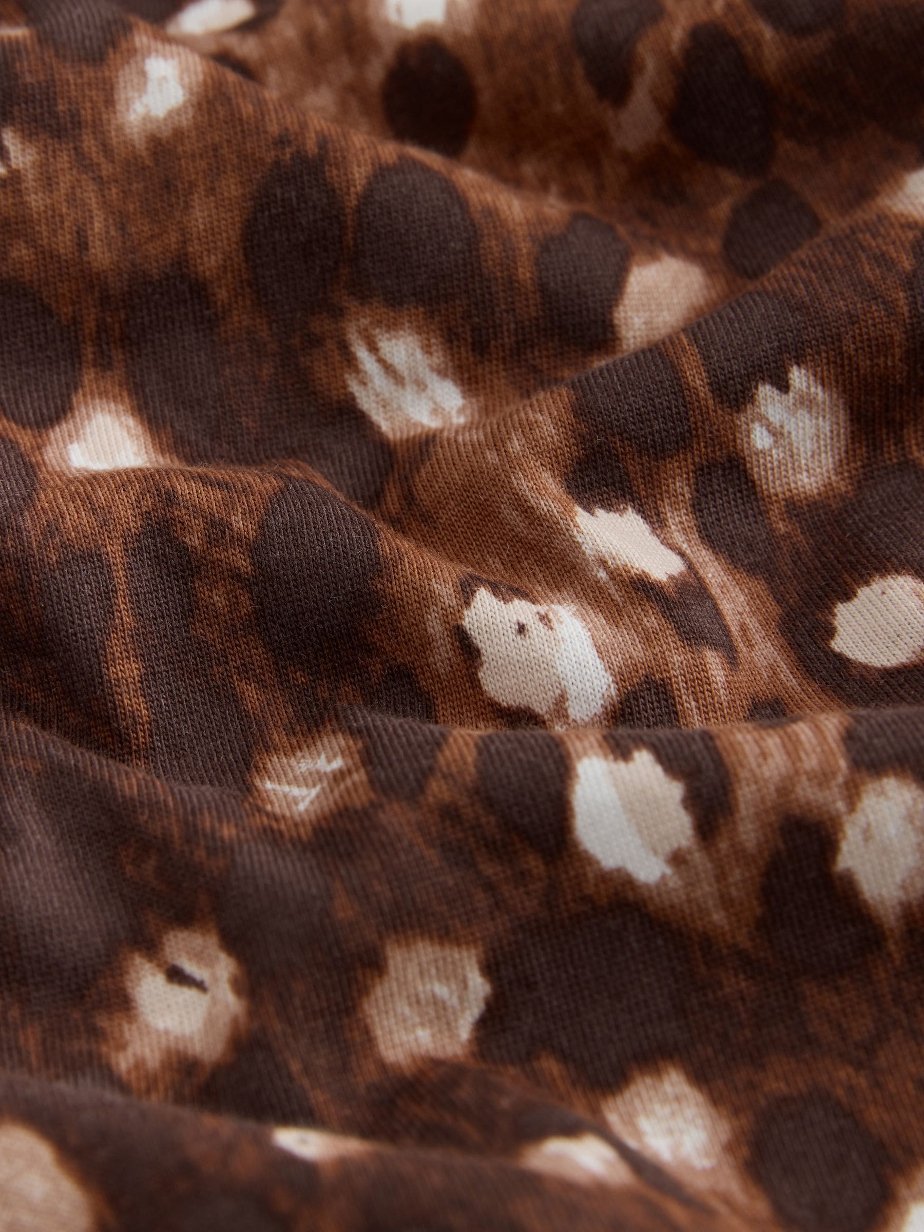 Long Sleeve Crew Neck T-Shirt - Deer Print - Regular - SIP Still Life