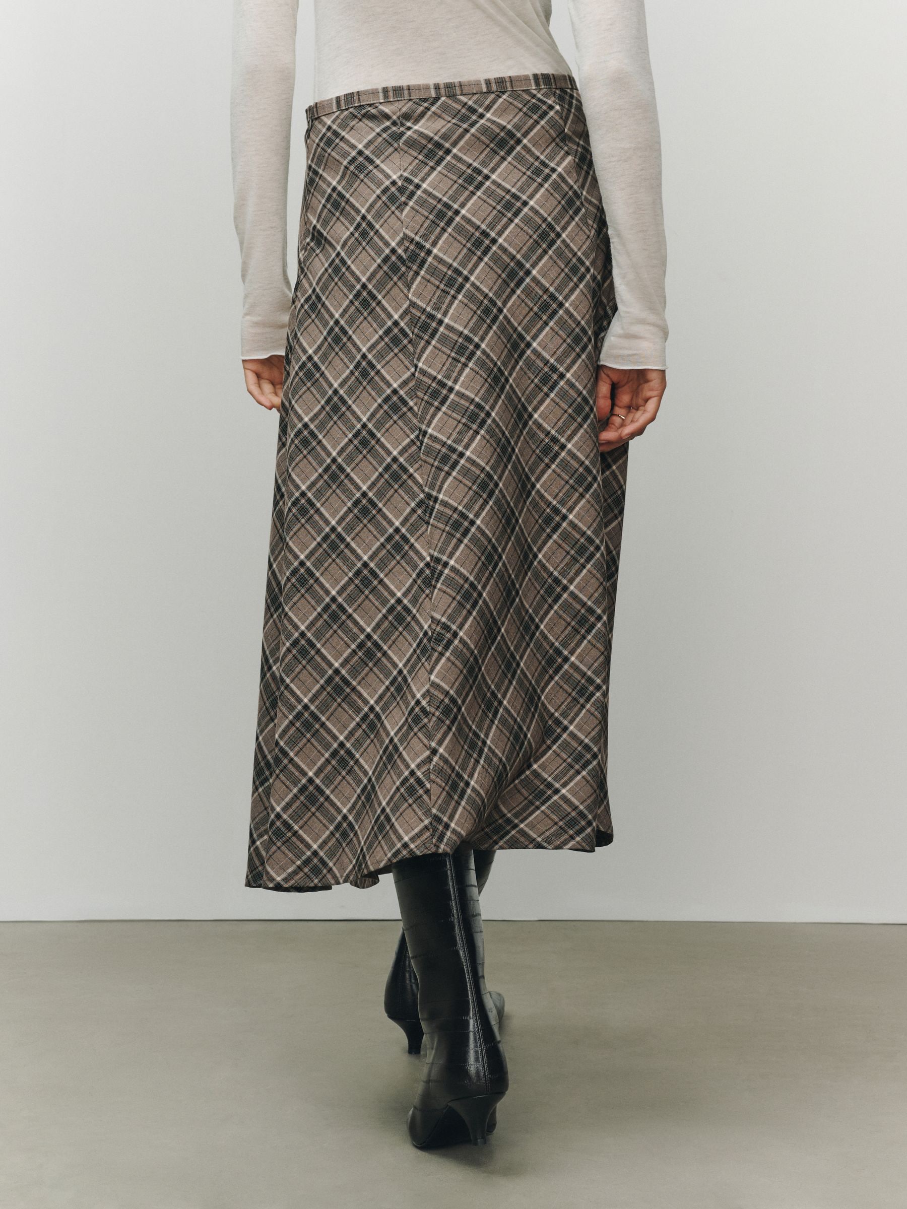 Check Midi Skirt - Mink Brown - Regular - SIP Worn