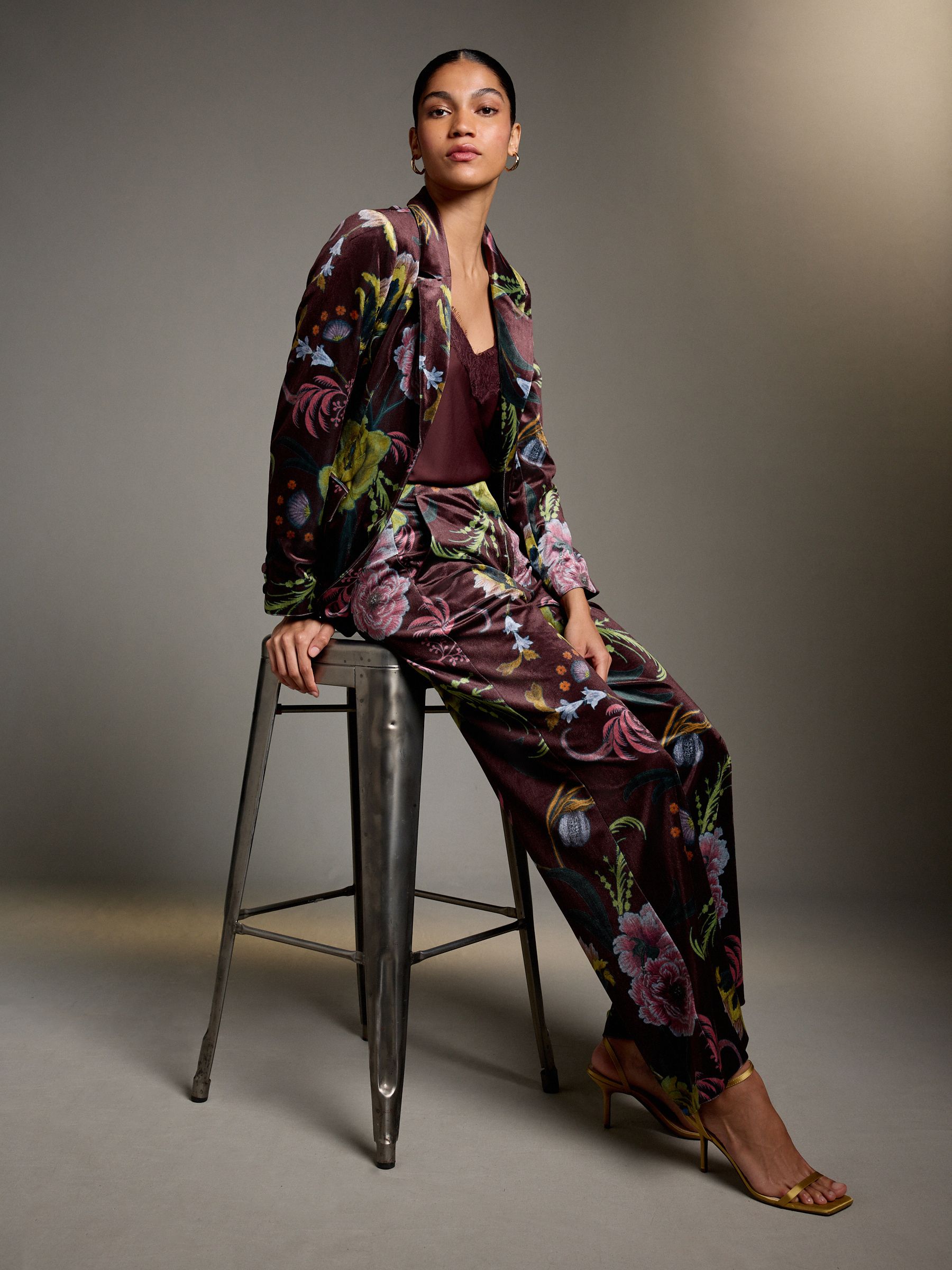 Velvet Single Breasted Blazer - Print - Regular - Location Worn