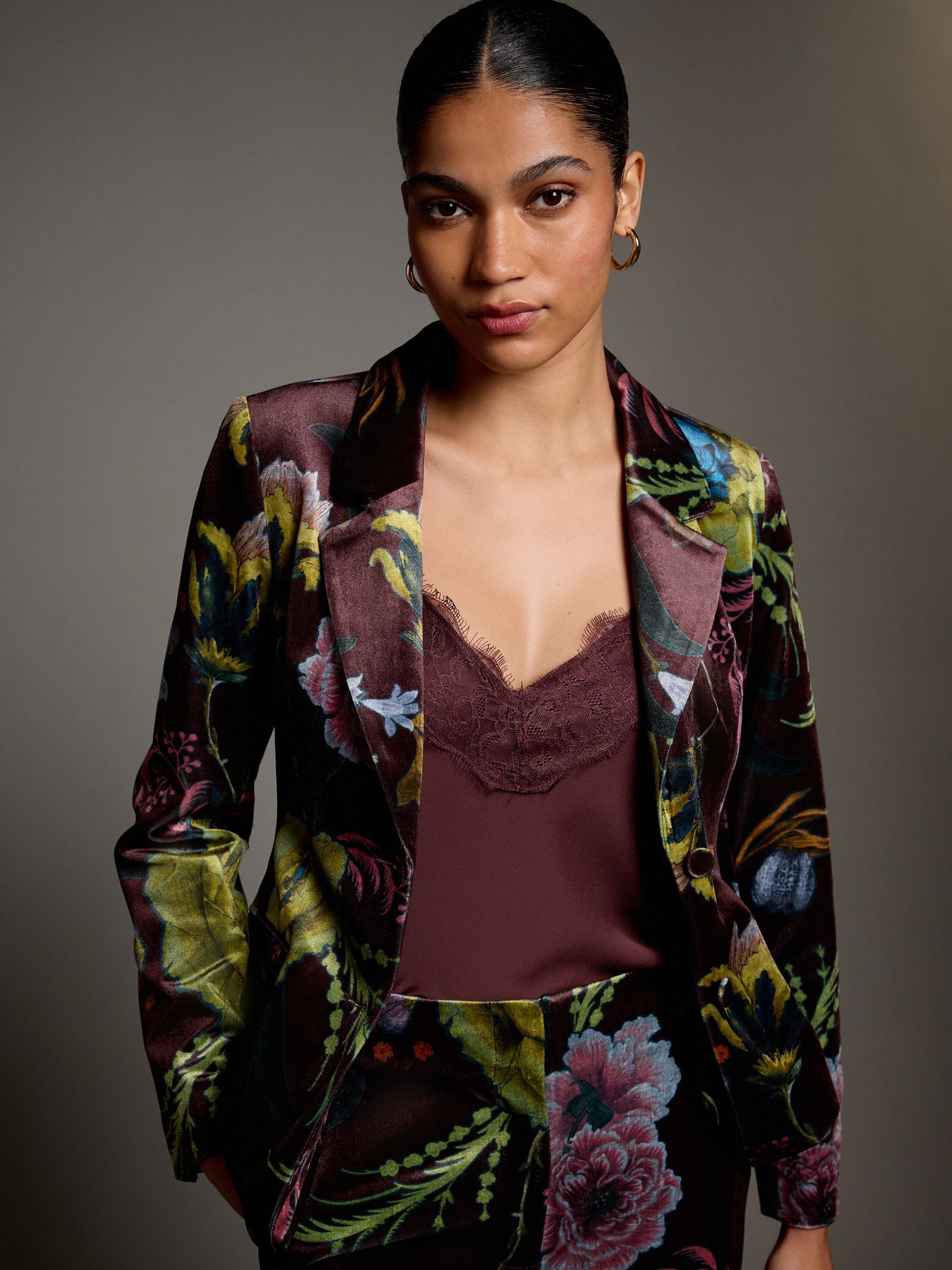 Velvet Single Breasted Blazer - Print - Regular - Location Worn
