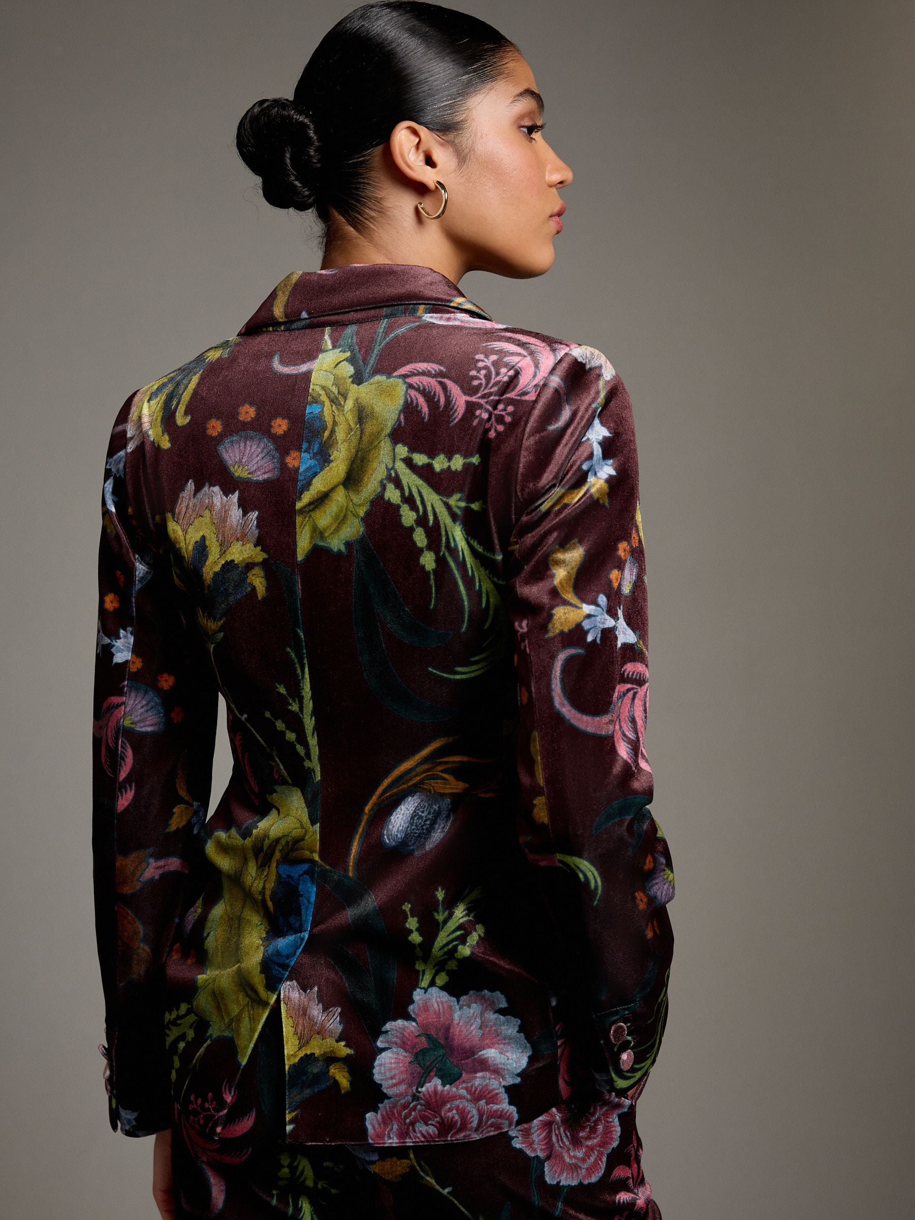 Velvet Single Breasted Blazer - Print - Regular - Location Worn