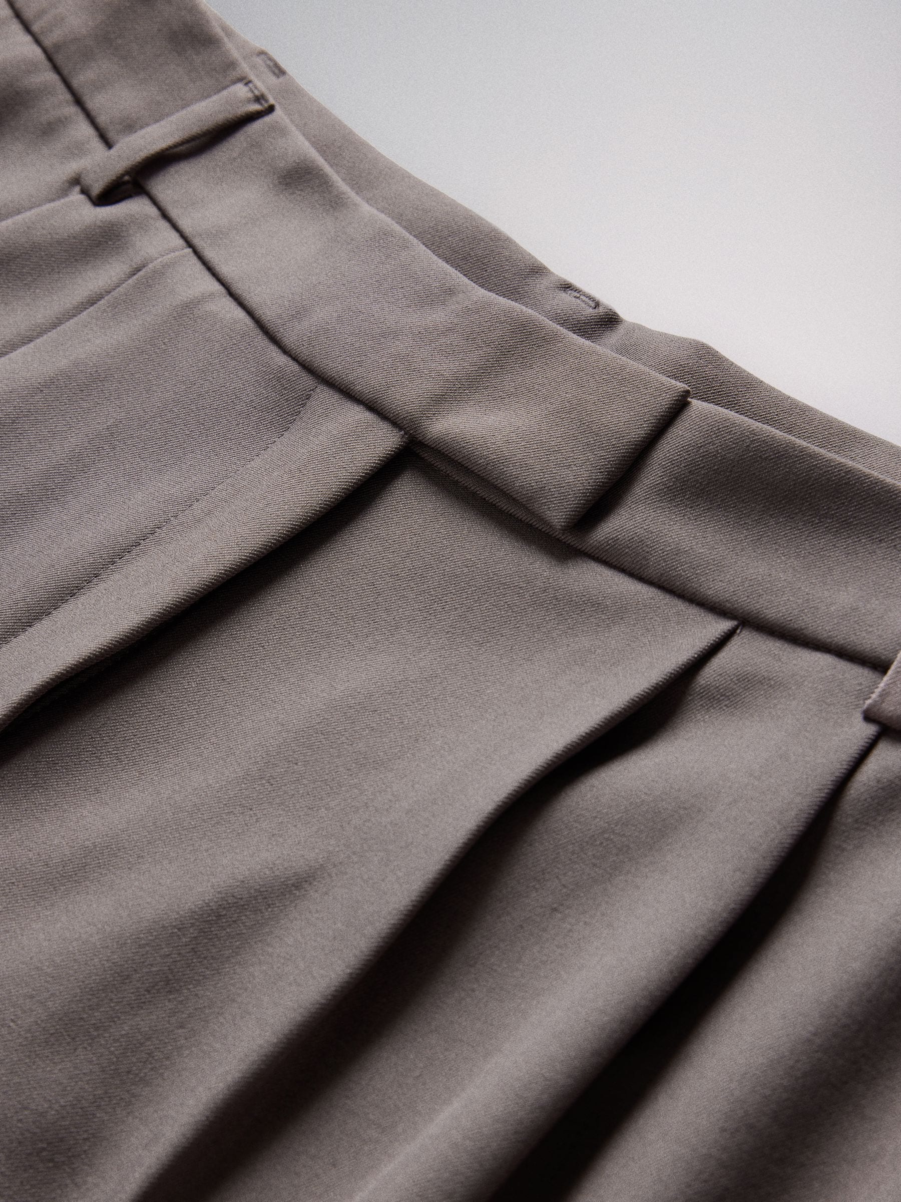 The Set 2 Pack Formal Wide Leg Trousers - Black/Mid Grey - Regular - SIP Still Life