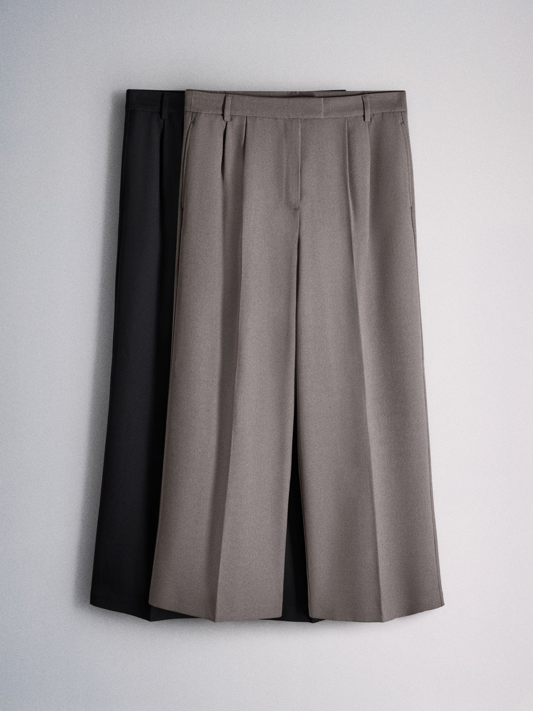 The Set 2 Pack Formal Wide Leg Trousers - Black/Mid Grey - Regular - SIP Still Life