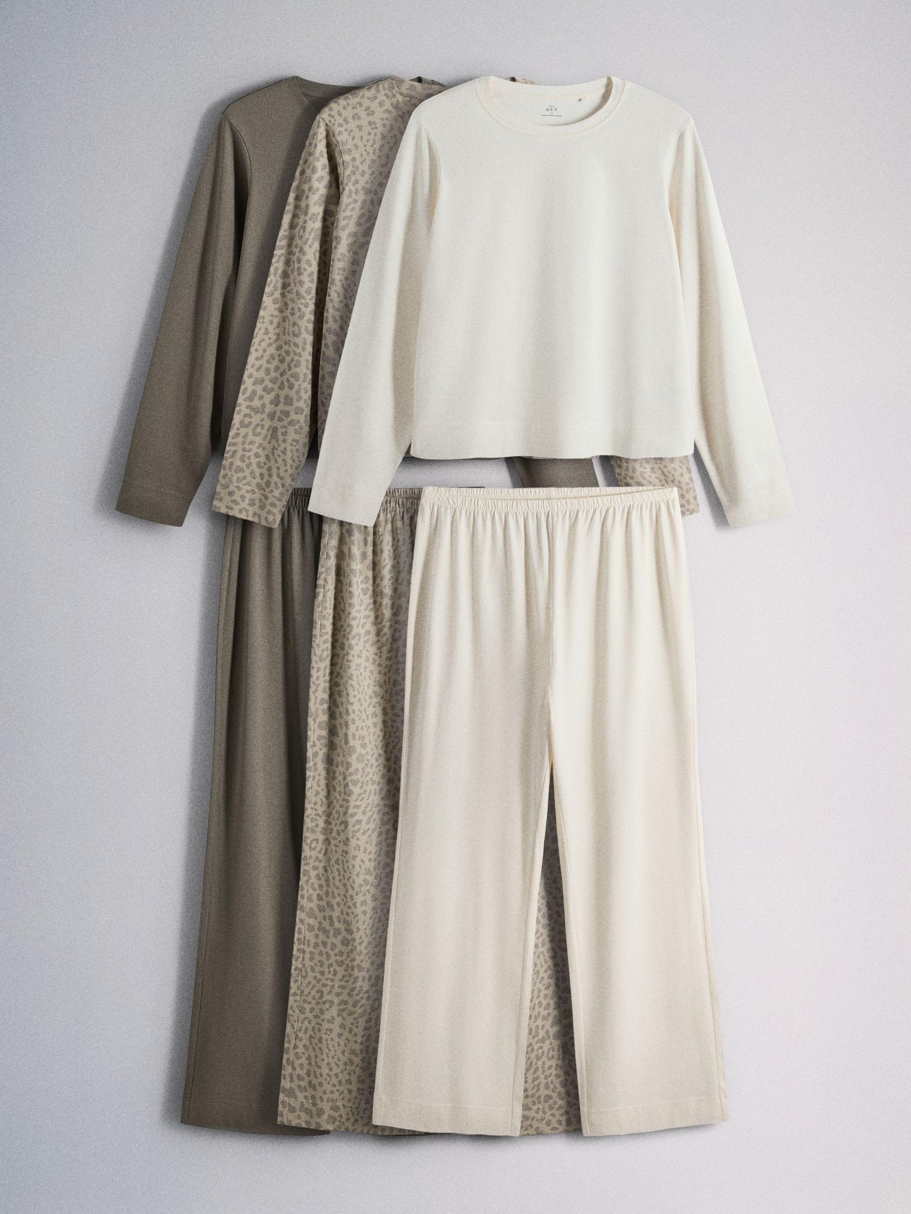 The Set 3 Pack Long Sleeve 100% Cotton Pyjamas - Animal/Taupe/Ecru - Regular - SIP Still Life