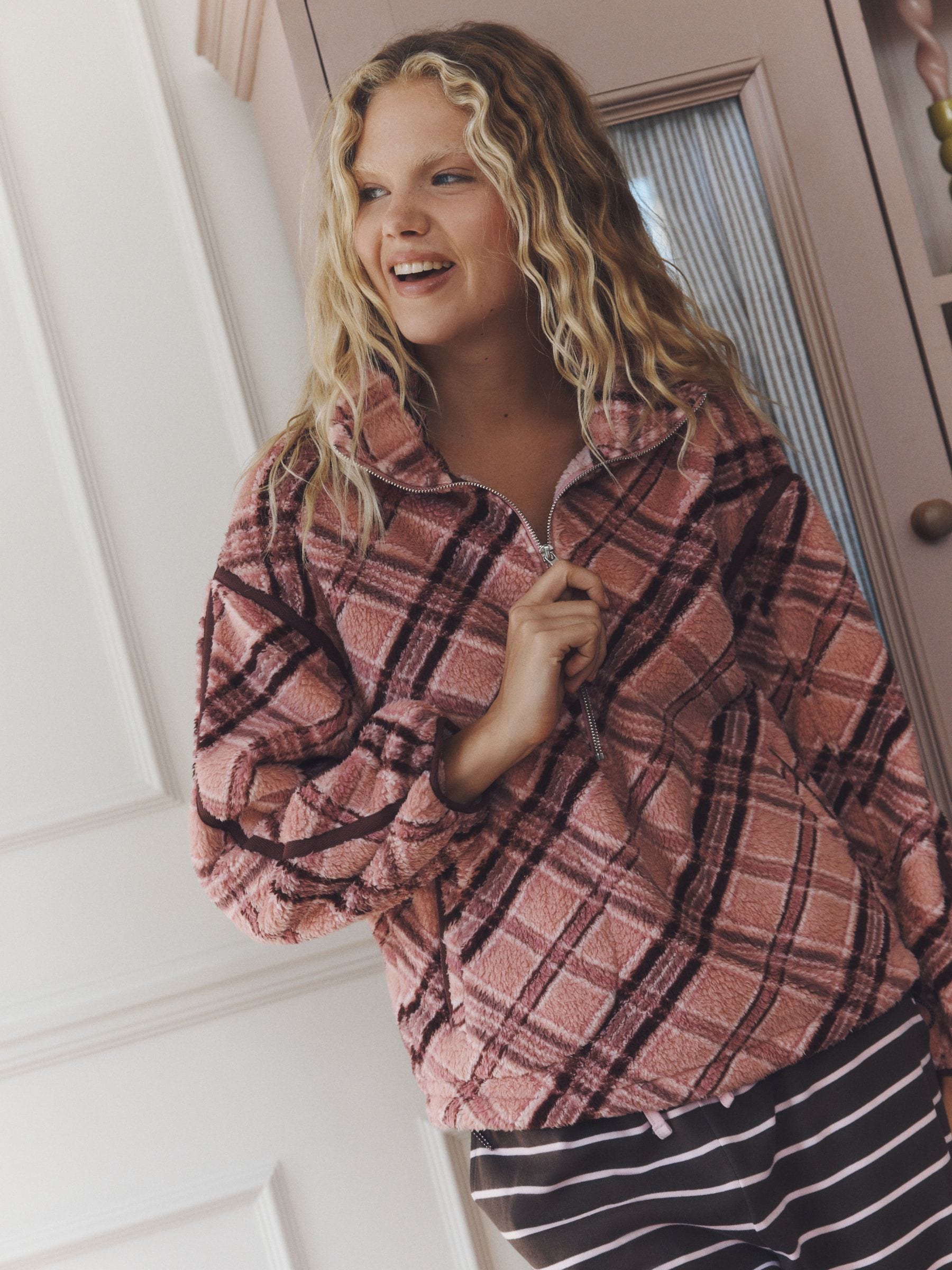 Half Zip Borg Fleece - Pink Check - Regular - Location Worn