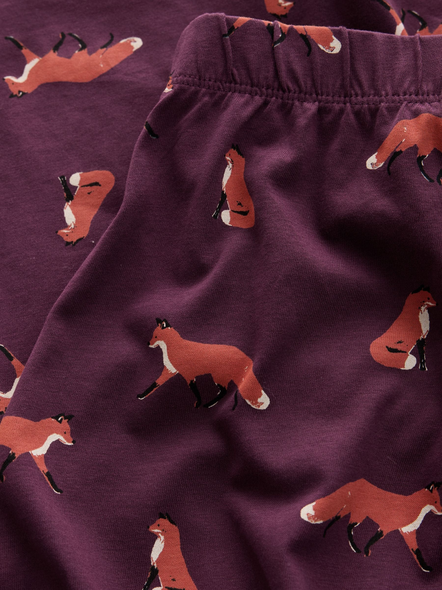 Short Sleeve Pyjamas - Plum Purple Fox - Regular - SIP Worn