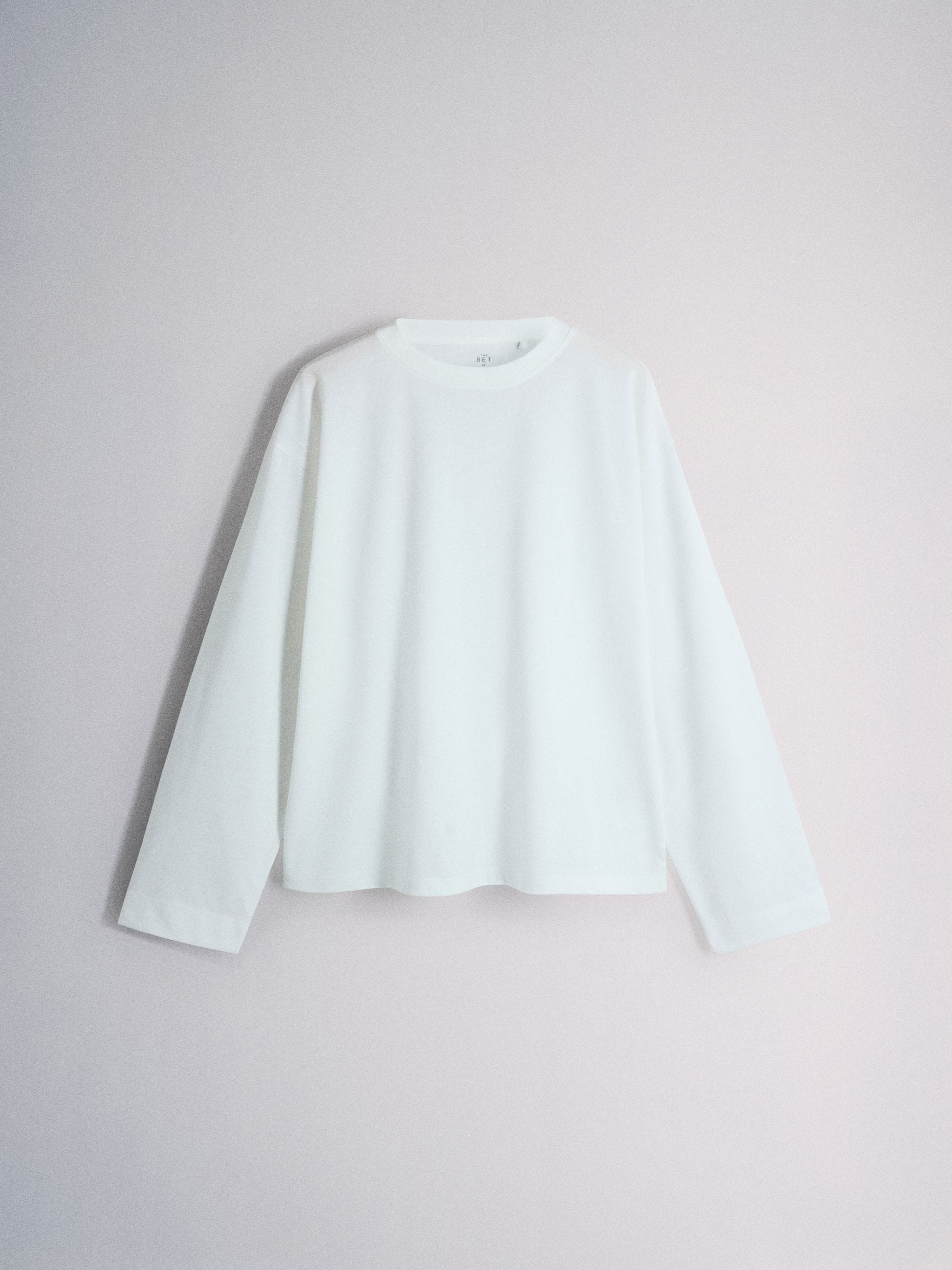 The Set 8 Pack Essentials Lightweight Long Sleeve T-Shirts - Pink/Cream - Regular - SIP Still Life