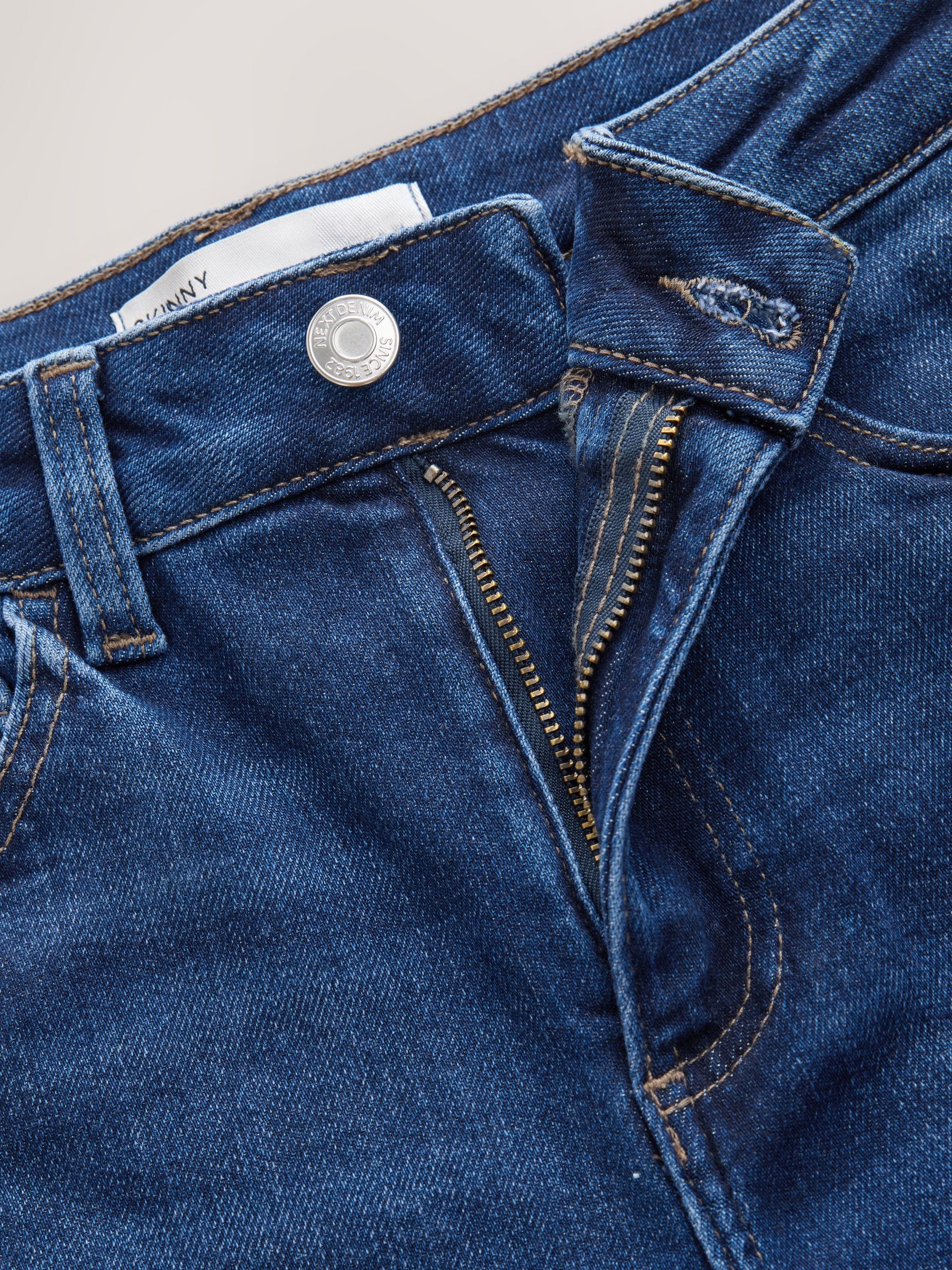 Mid Rise Super soft Stretch Skinny Jeans - Dark Blue - Regular - SIP Still Life