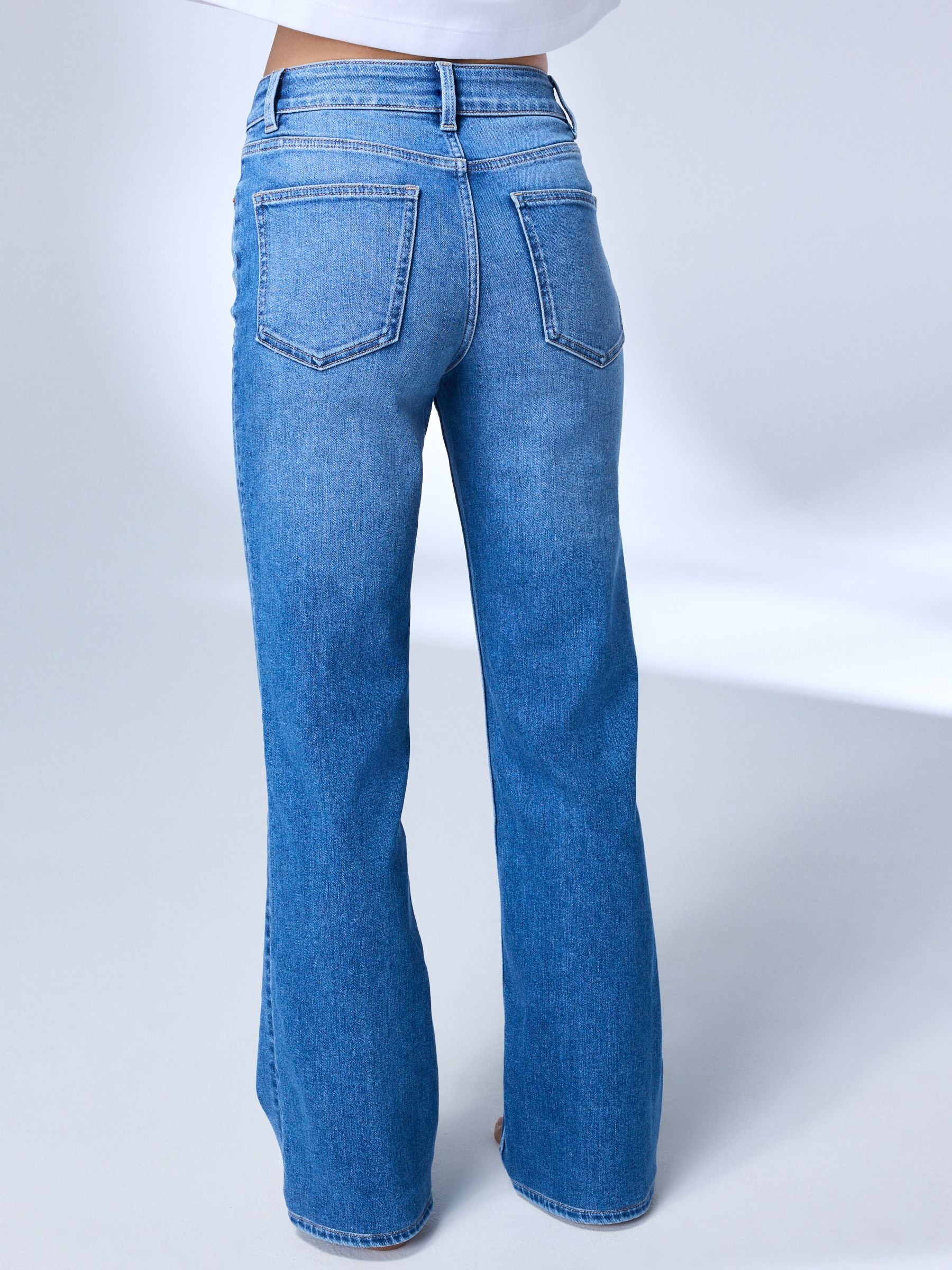 Mid Rise Super Soft Stretch Bootcut Jeans - Mid Blue - Regular - Location Worn