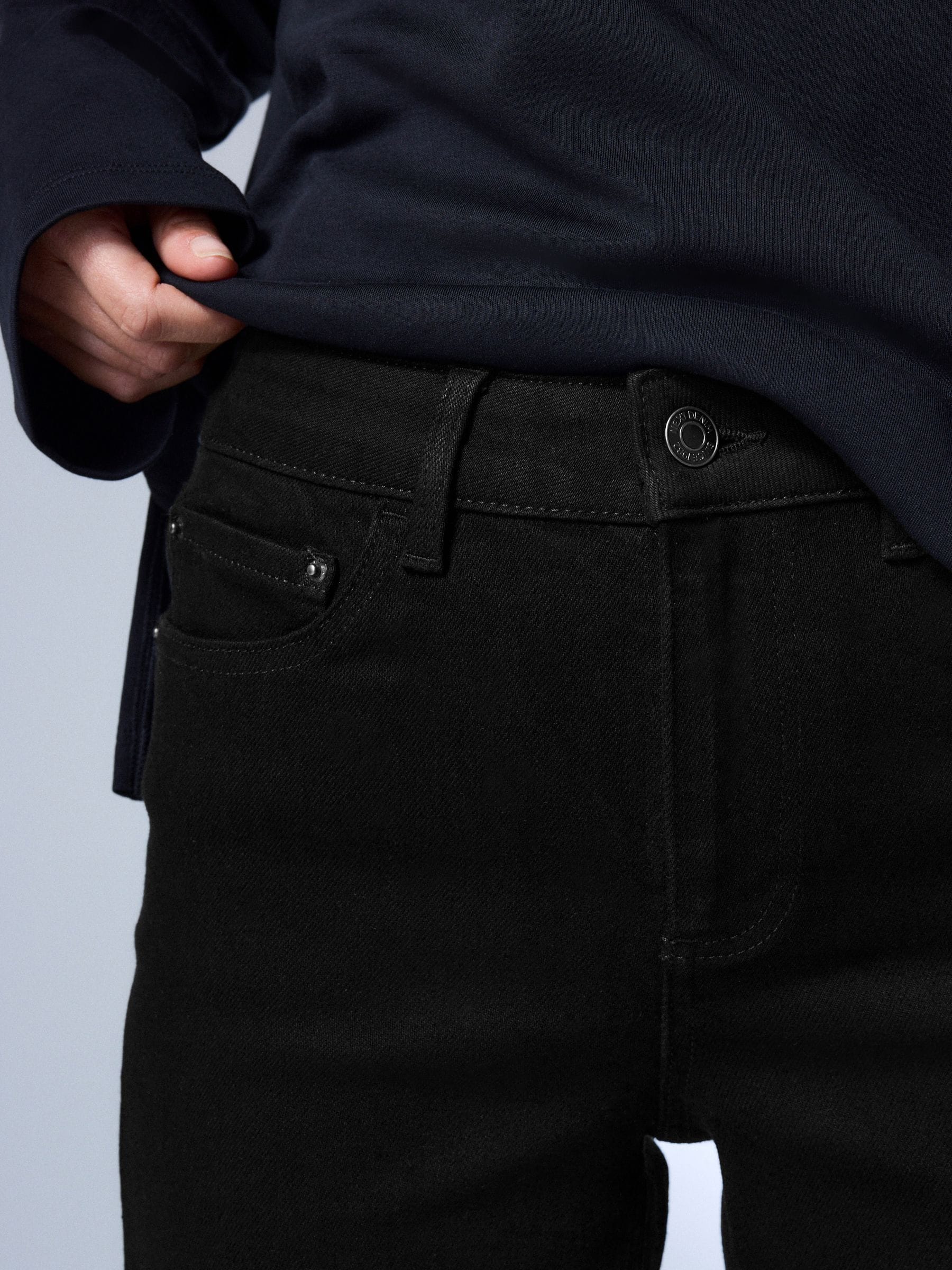 Mid Rise Super Soft Stretch Bootcut Jeans - Black - Regular - Location Worn
