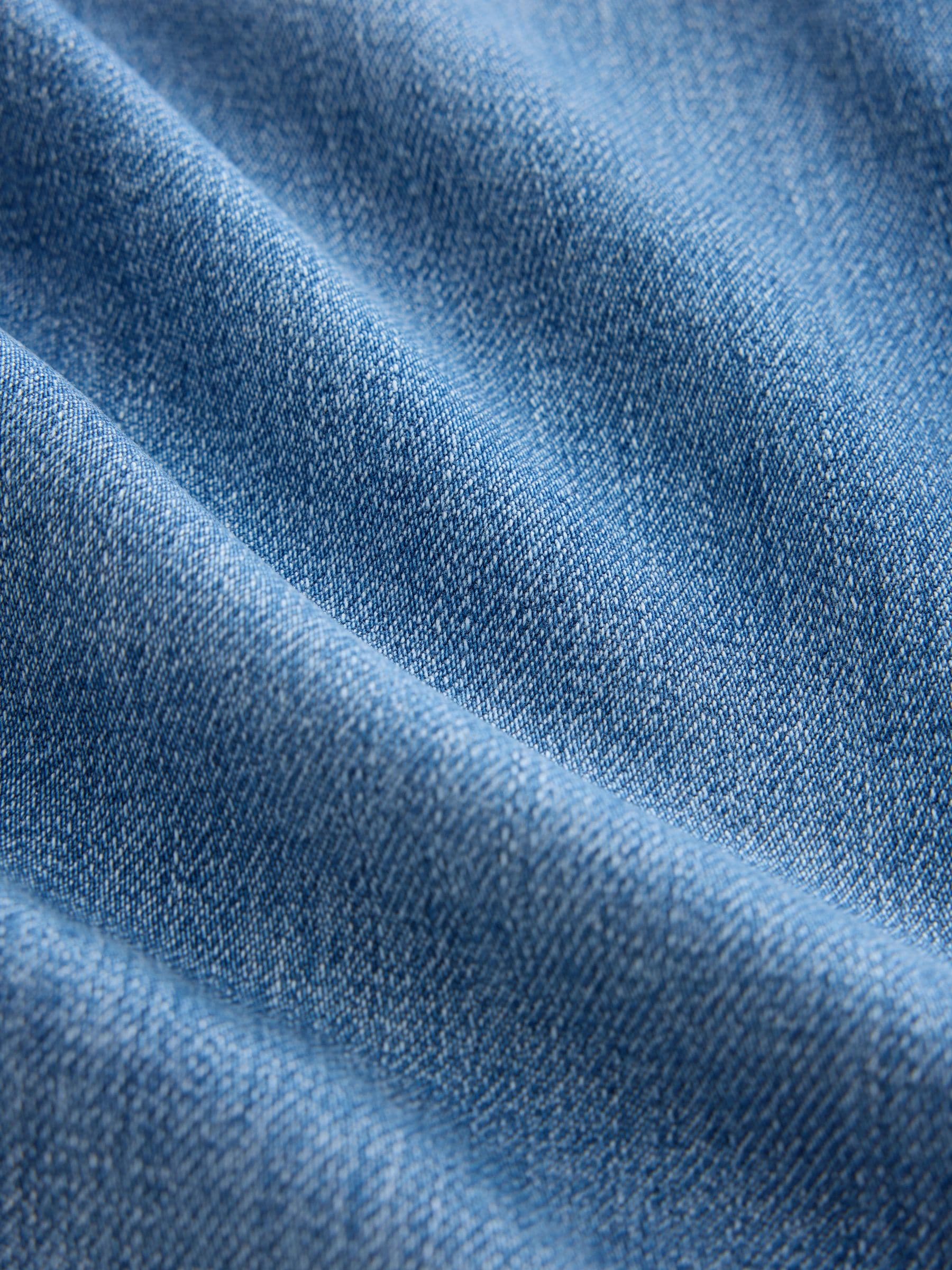 Mid Rise Super soft Stretch Skinny Jeans - Mid Blue - Regular - SIP Still Life