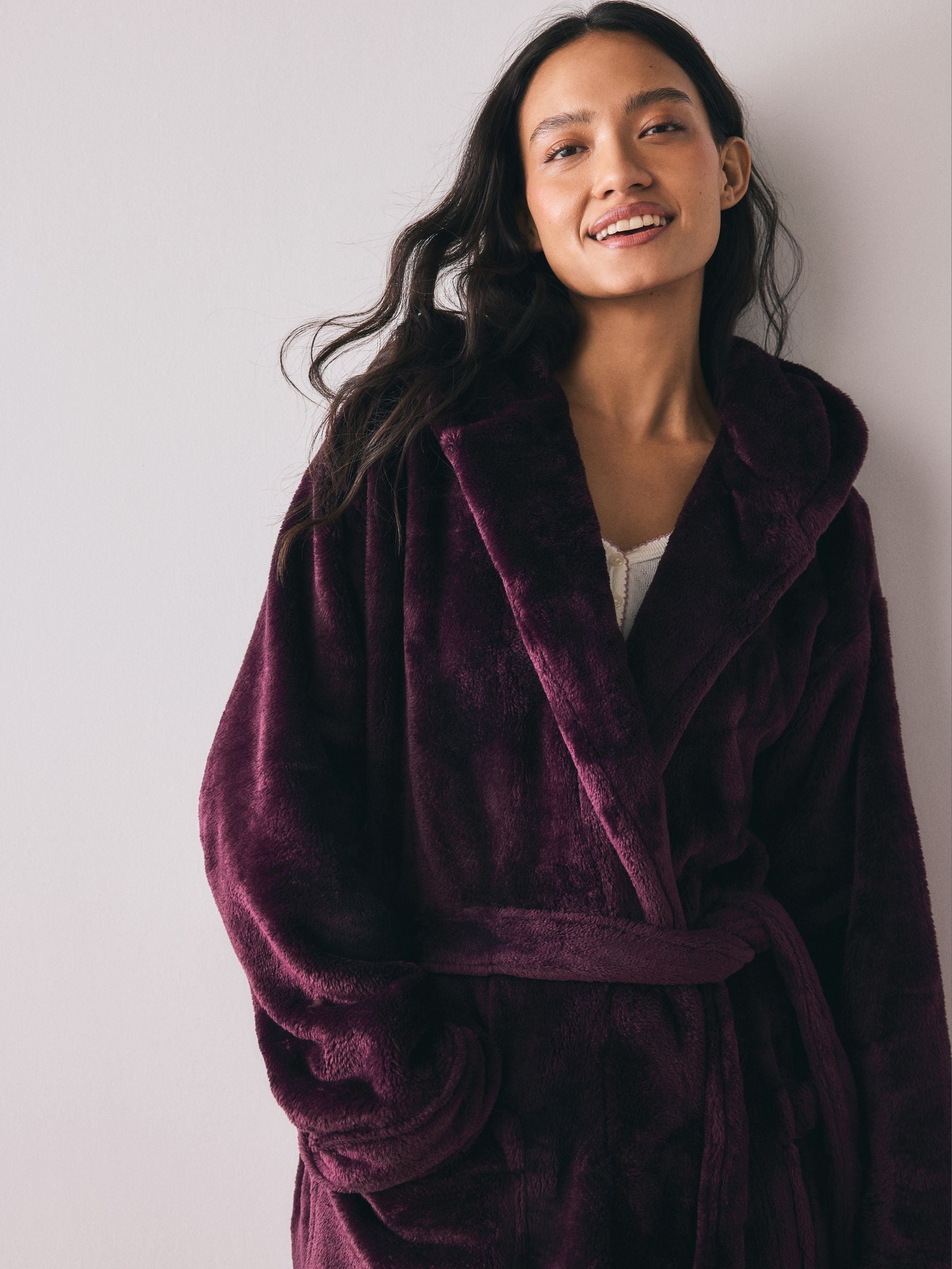 Snow Dressing Gown - Burgundy Red - Regular - SIP Worn