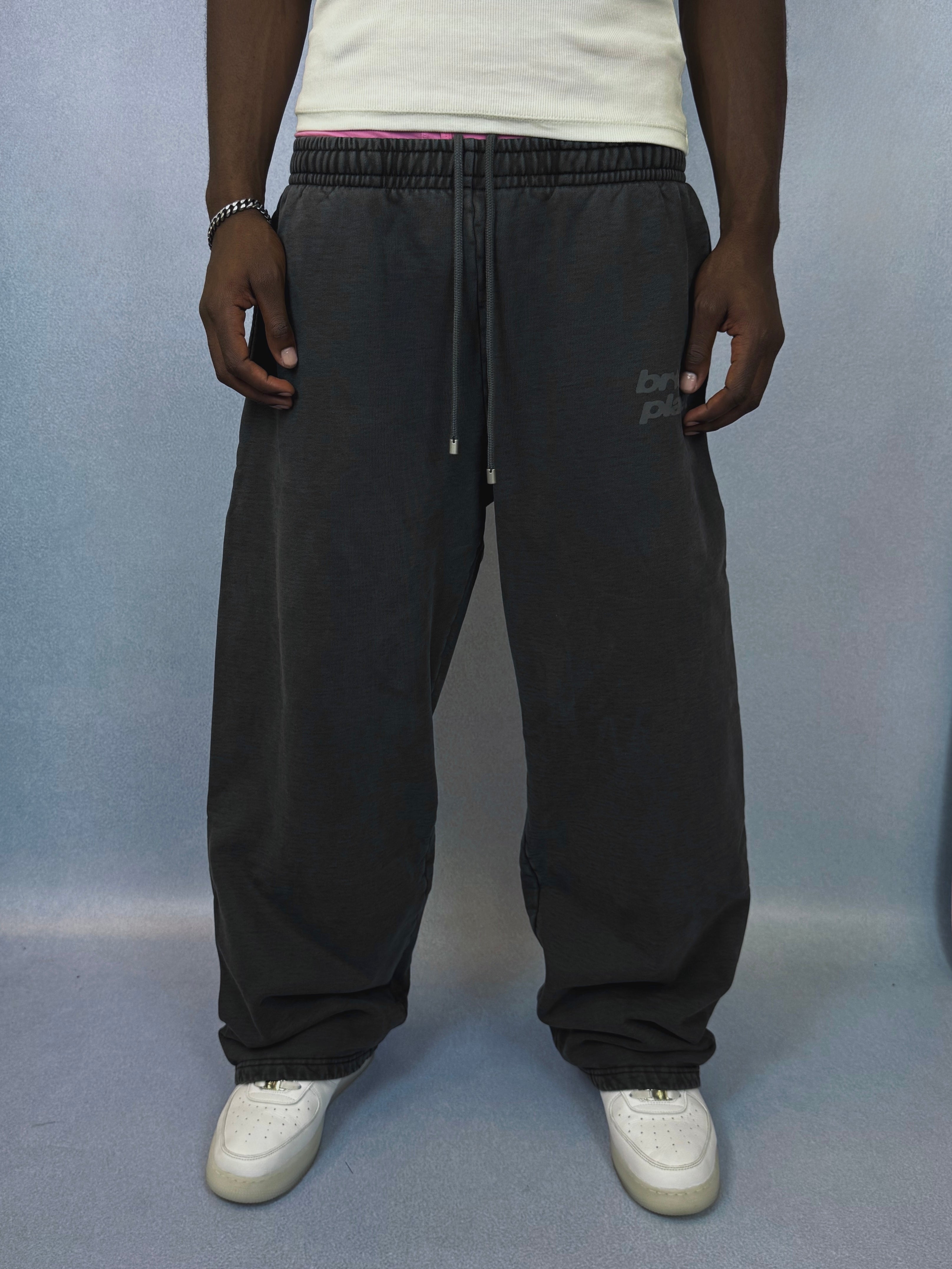 Star Logo Straight Leg Sweatpants - Soot Black - 3