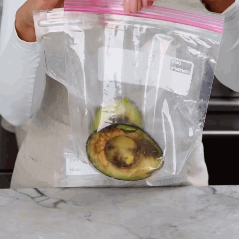 Vacuum sealer keeps food fresh