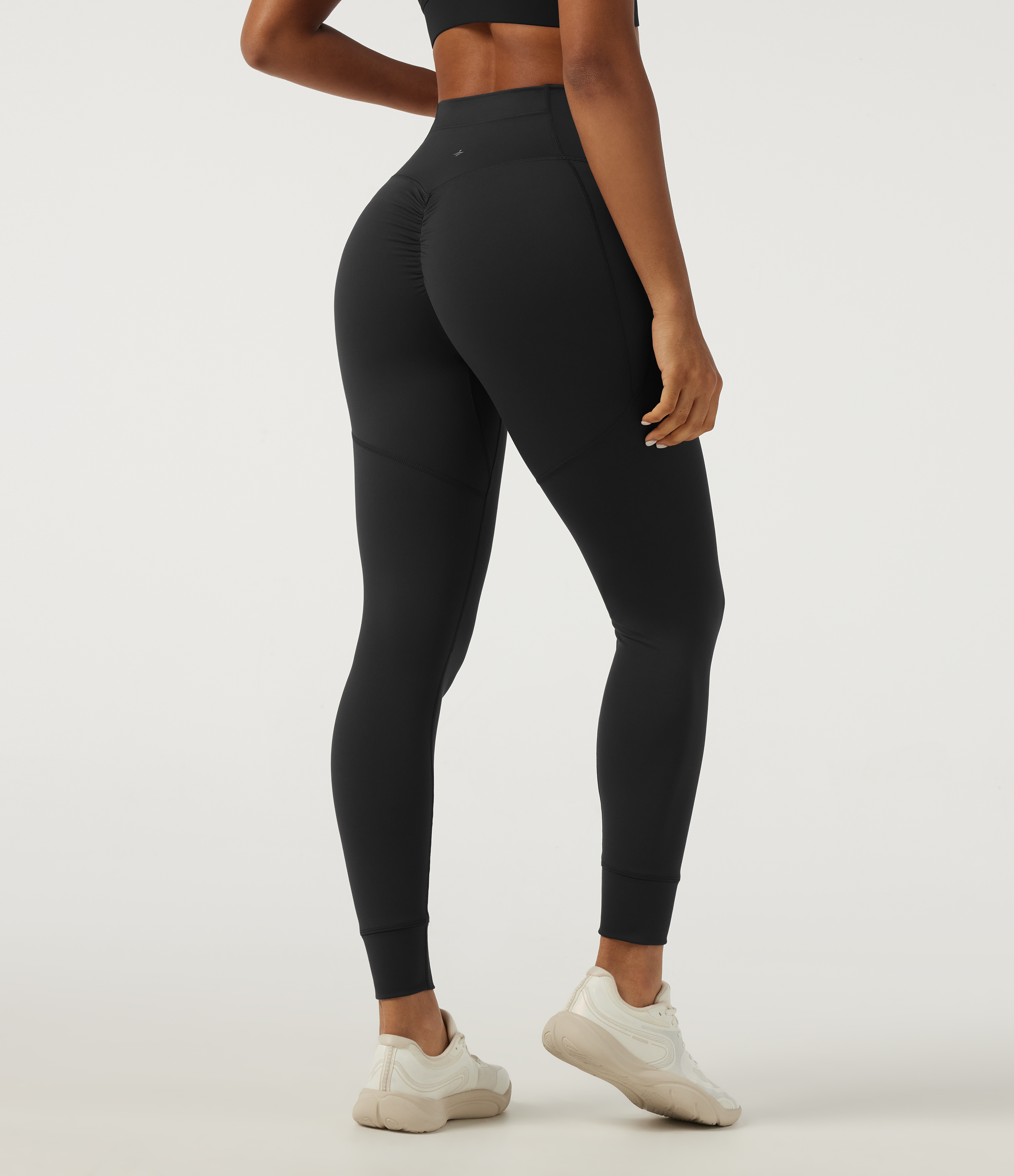 SpeedWave™ Quick Dry High Waisted Tummy Control Booty Scrunch Training Leggings with Pocket