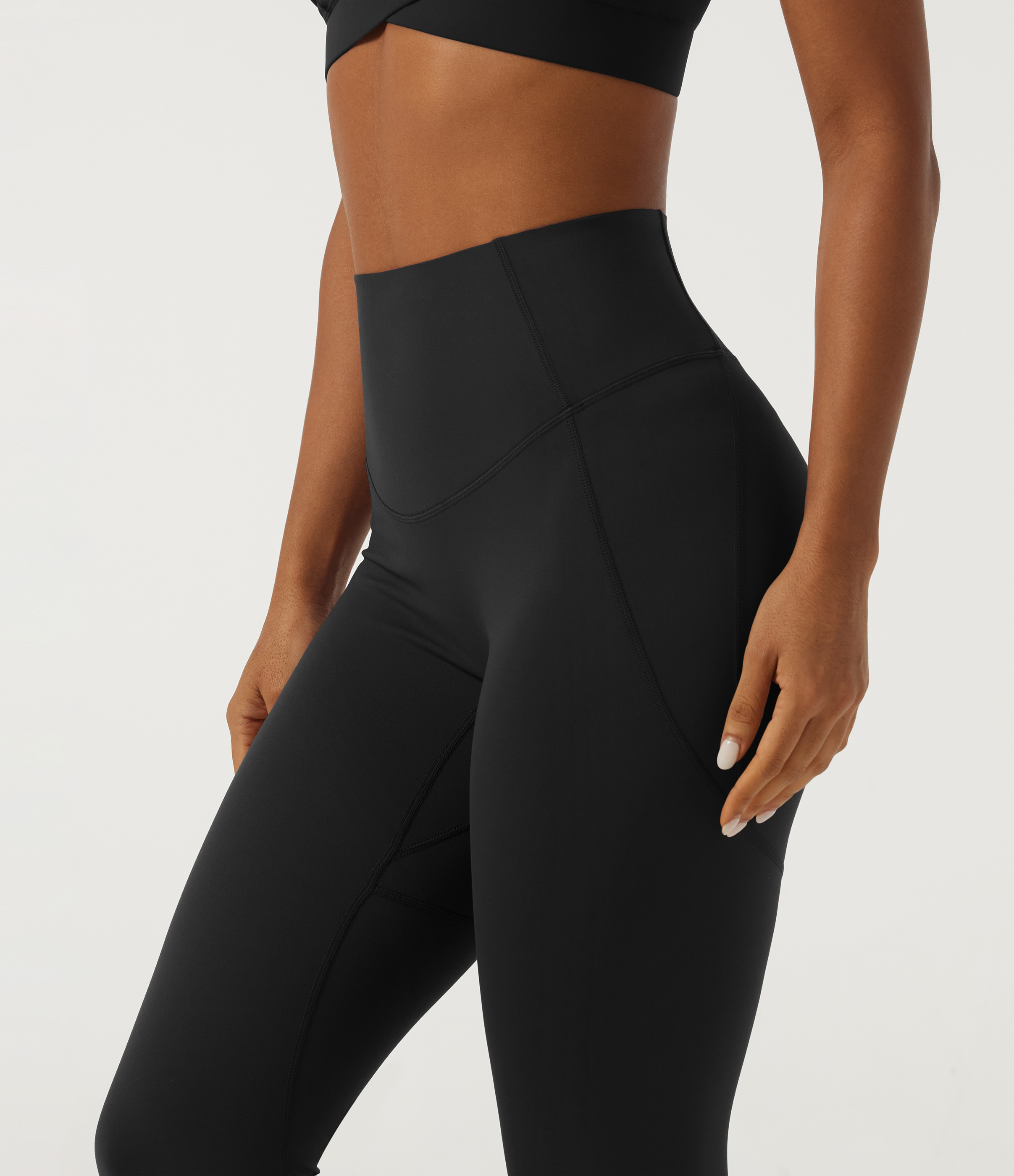 SpeedWave™ Quick Dry High Waisted Tummy Control Booty Scrunch Training Leggings with Pocket