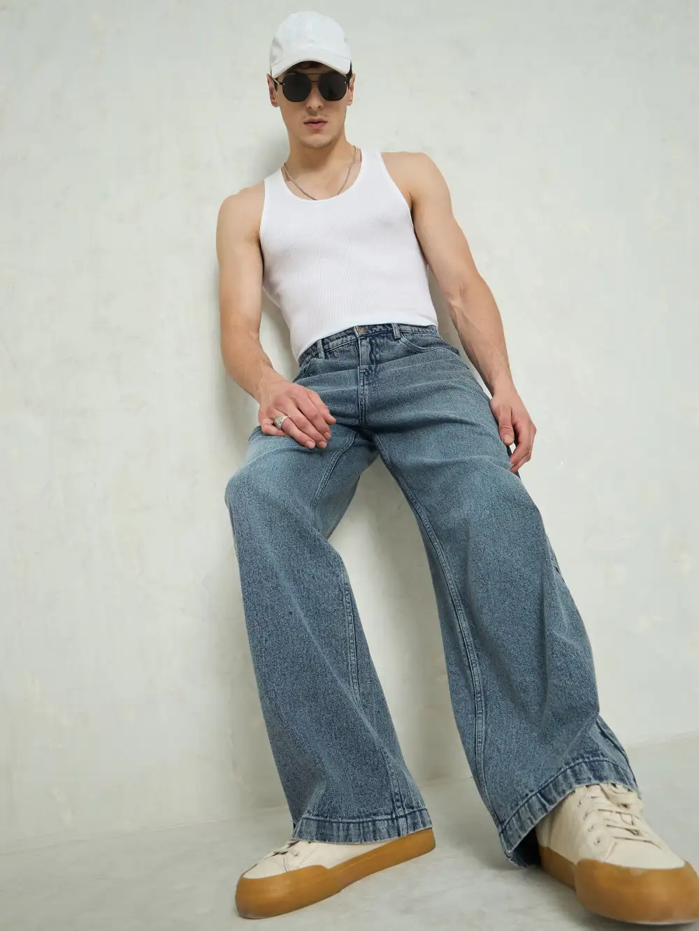 Men Basic Wide Leg Jeans
