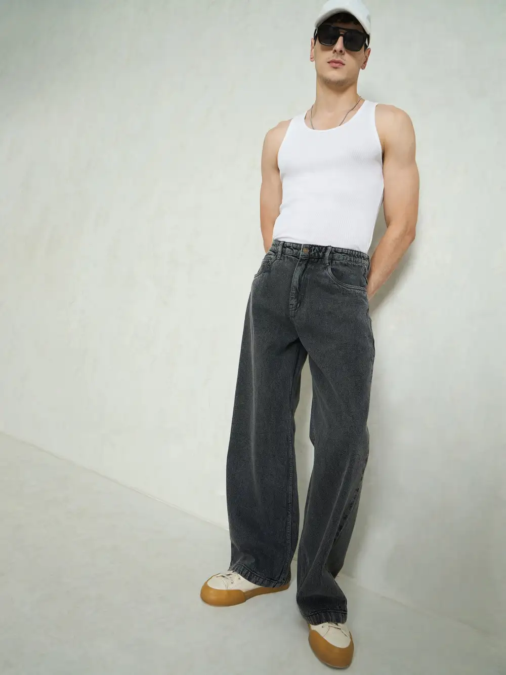 Men Basic Wide Leg Jeans