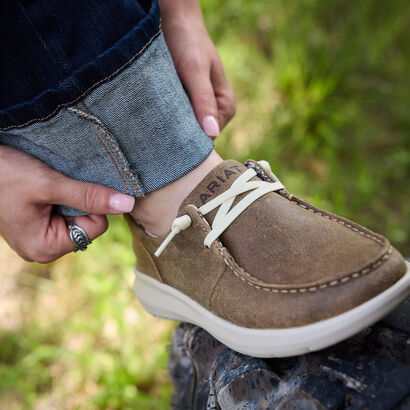Hilo Casual Shoe Lifestyle