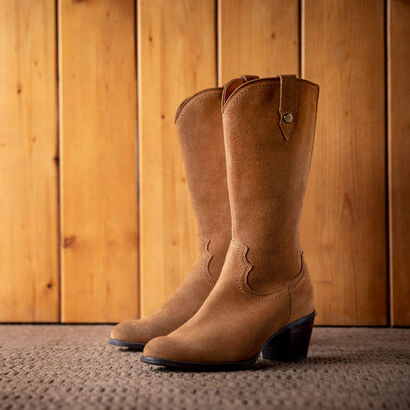 Addison Boot Lifestyle