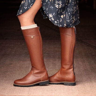 Arlington Waterproof Boot Lifestyle