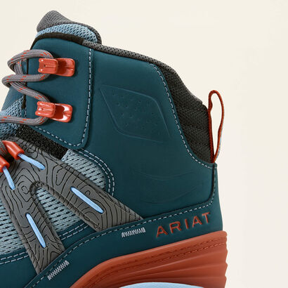 Traverse Mid Waterproof Hiking Boot Detail01