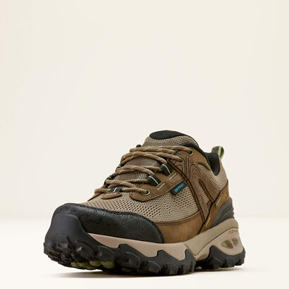 Traverse Low Waterproof Hiking Shoe