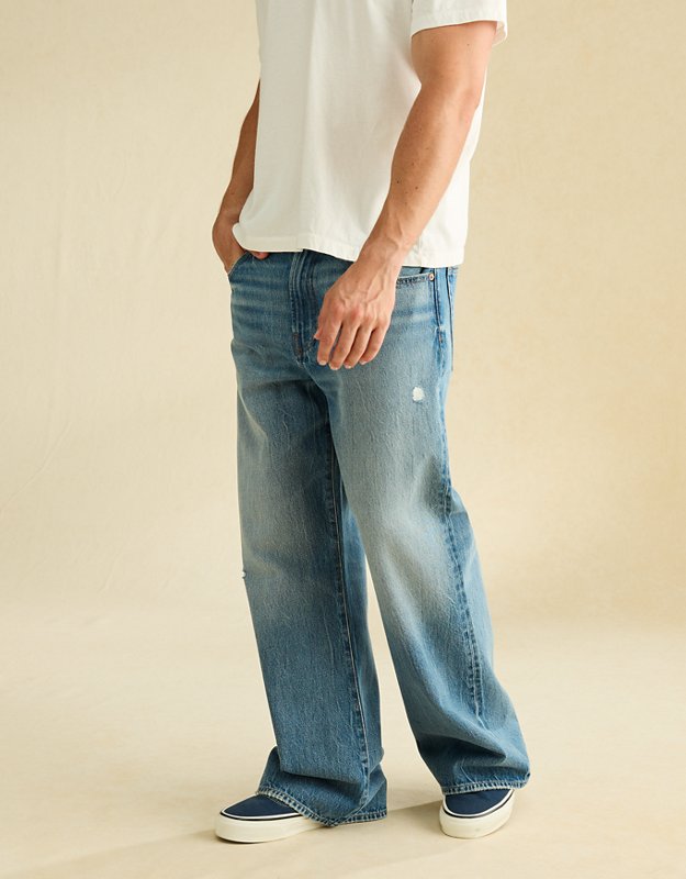 AE Baggy Bootcut Jean - Light Wash