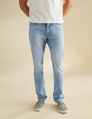 AE Slim Jean - Light Wash
