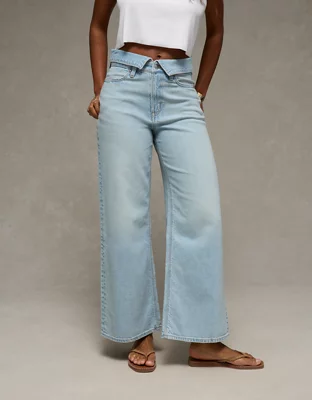 AE Curvy Super High-Waisted Baggy Wide-Leg Jean - Light Wash