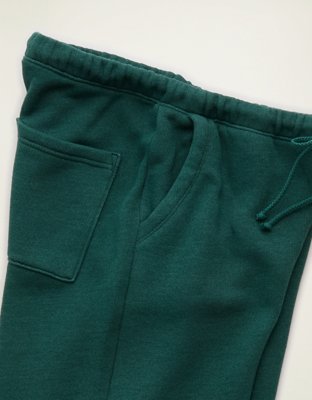 AE Dreamy Fleece Low-Rise Wide-Leg Sweatpant - Camper Green