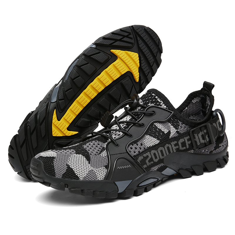 2026 Men Hiking Summer Mesh Breathable Sports Shoes