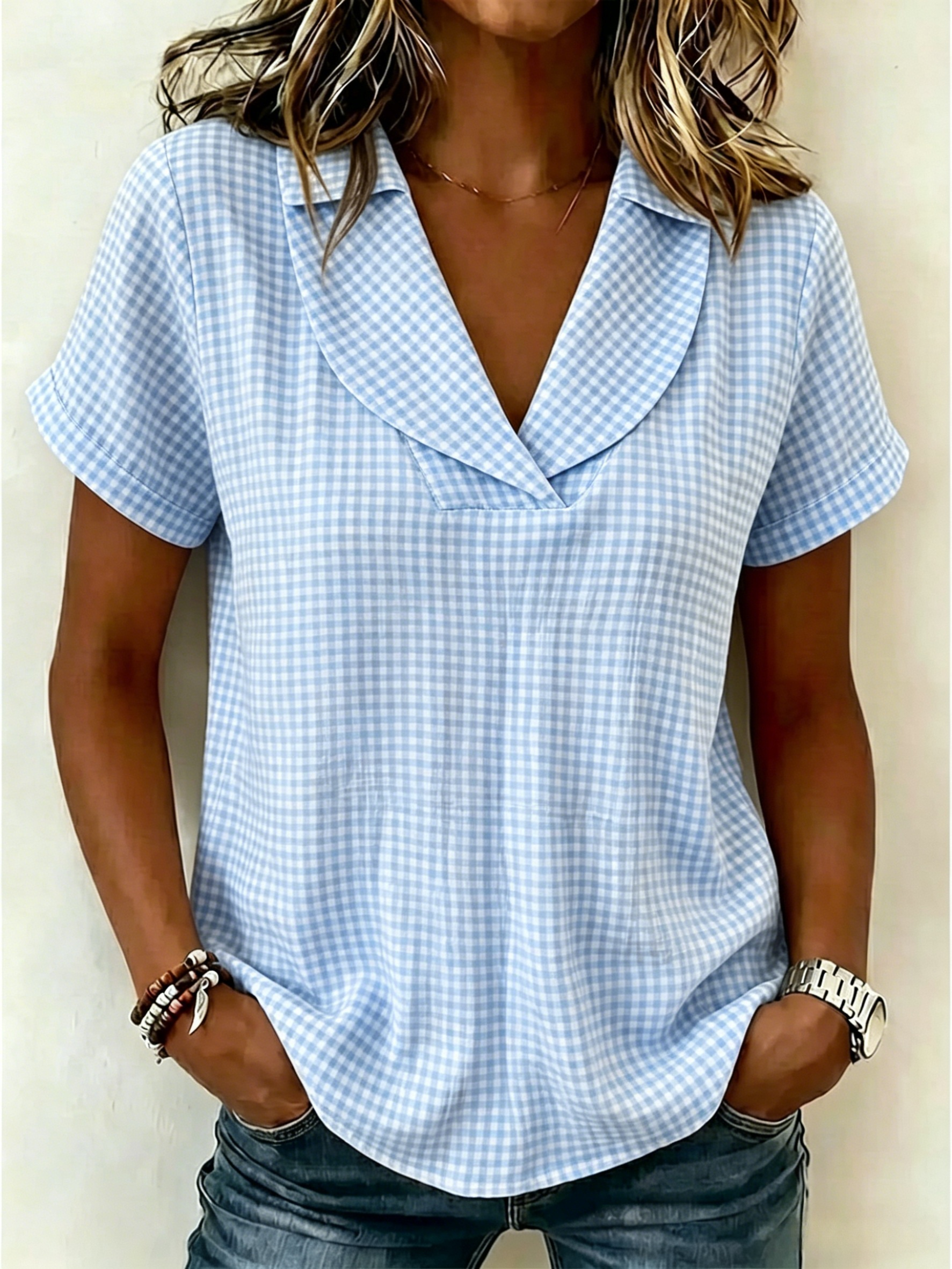 Aujourd’hui : -50 % 🔥 Blouse femme classique à carreaux vichy avec col en V et manches courtes