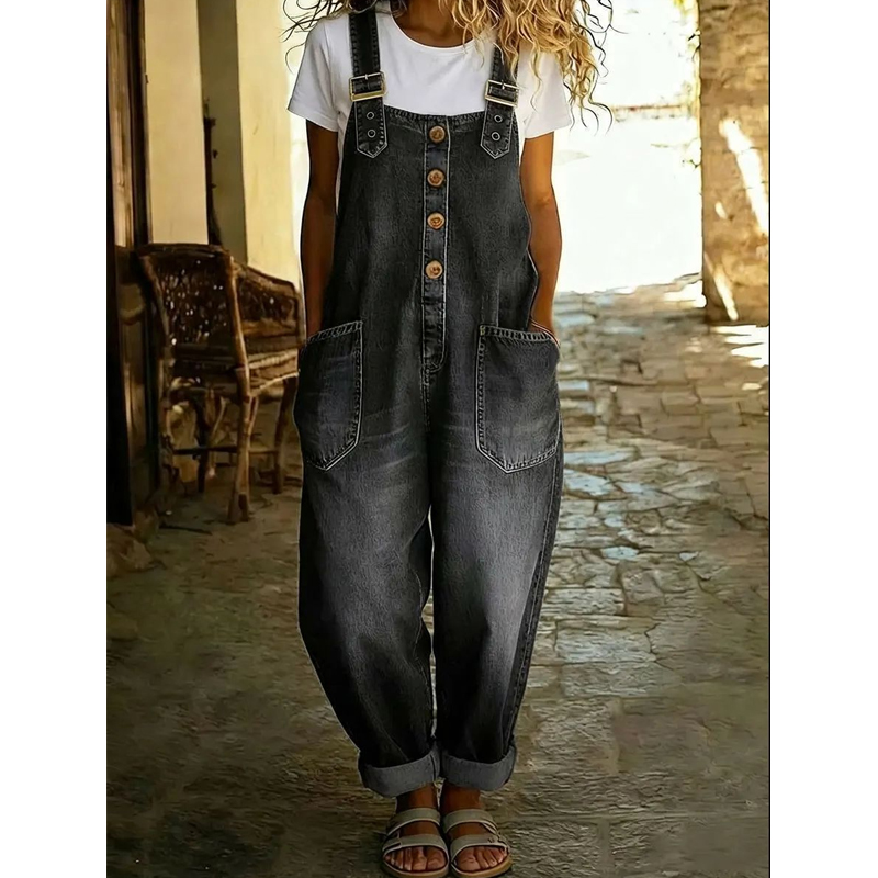 Das ultimative Sommer-Essential: Lässiger Denim-Jumpsuit mit Taschen 👖