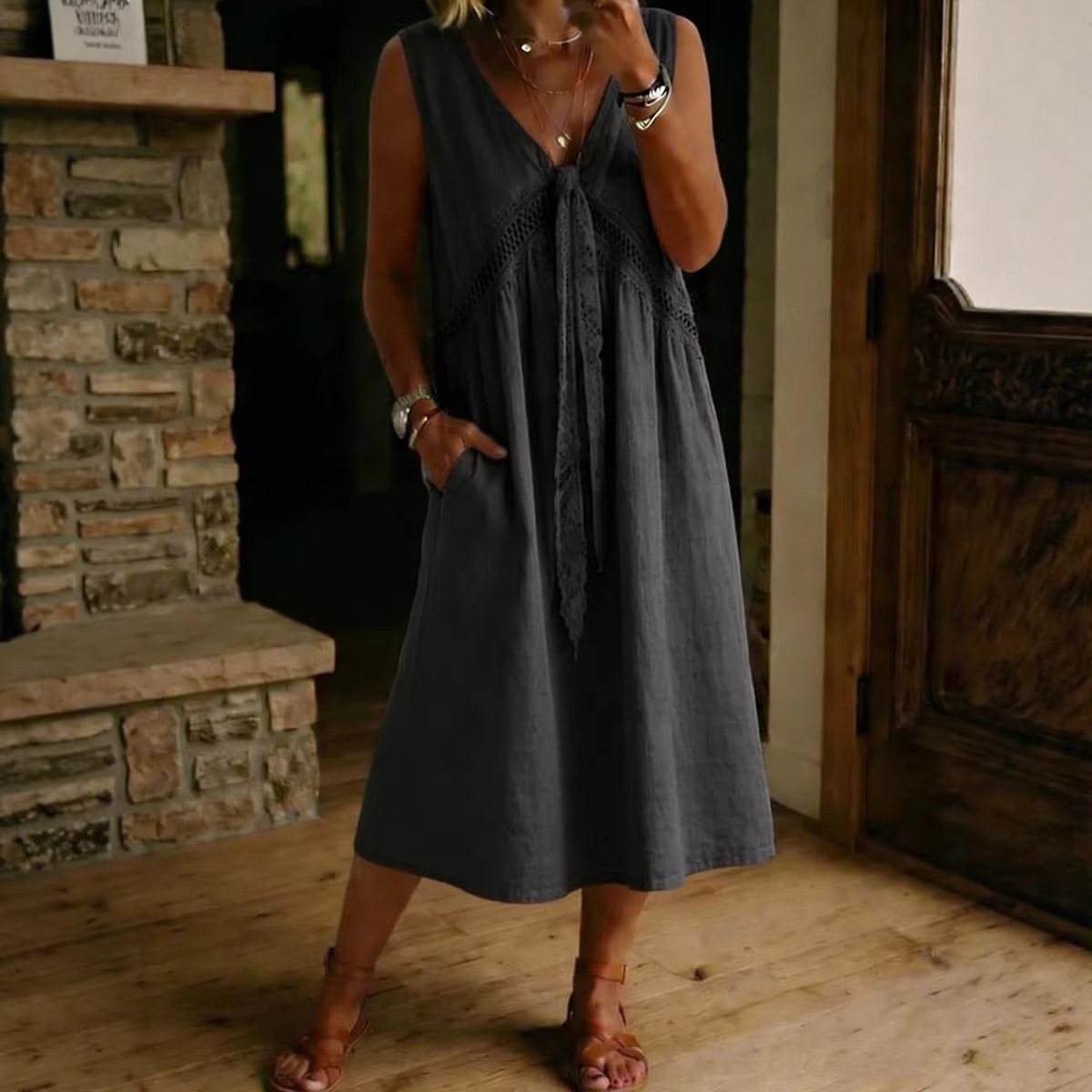 🔥👗Women's Casual Loose-fitting Patchwork Lace Trim Linen And Cotton Dress